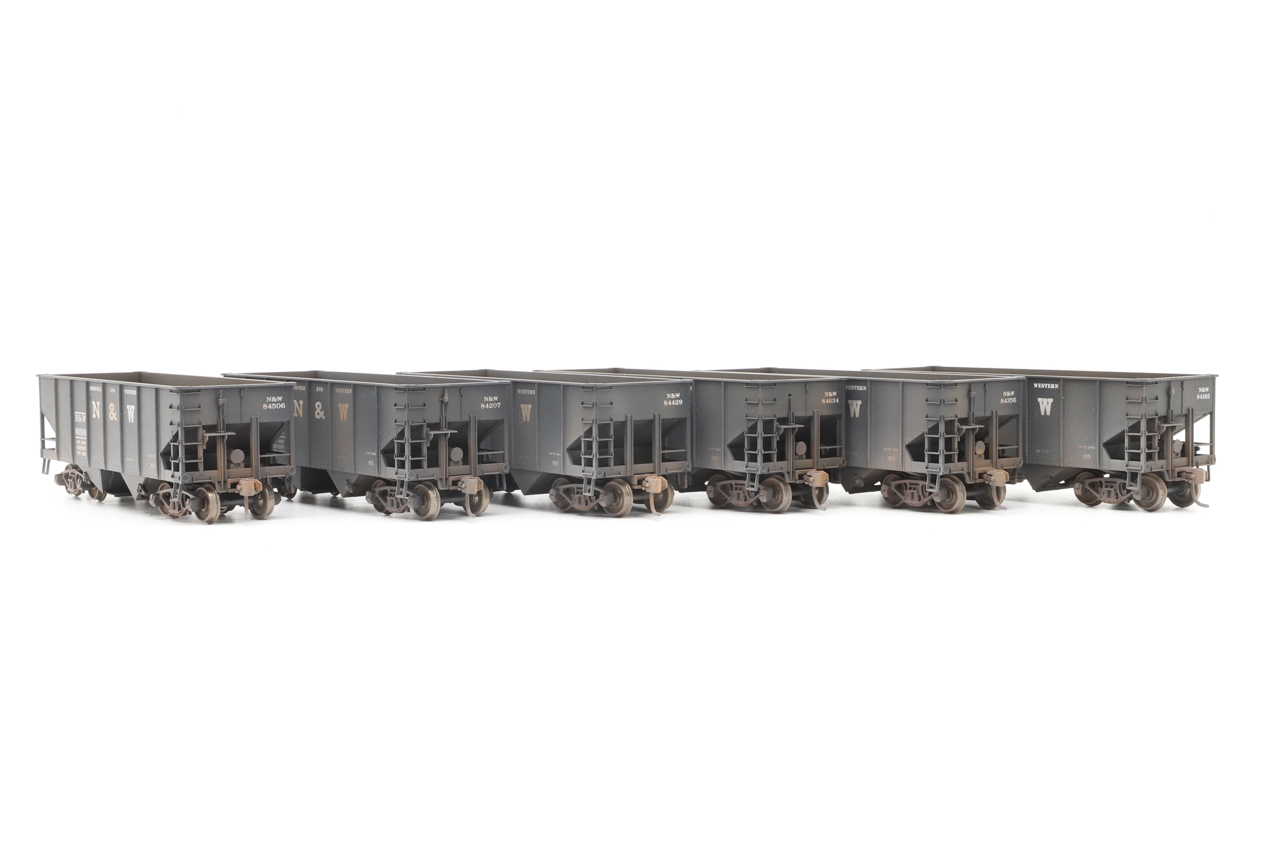 Accurail HO Rake Of 6 N&W Hopper Wagons Weathered