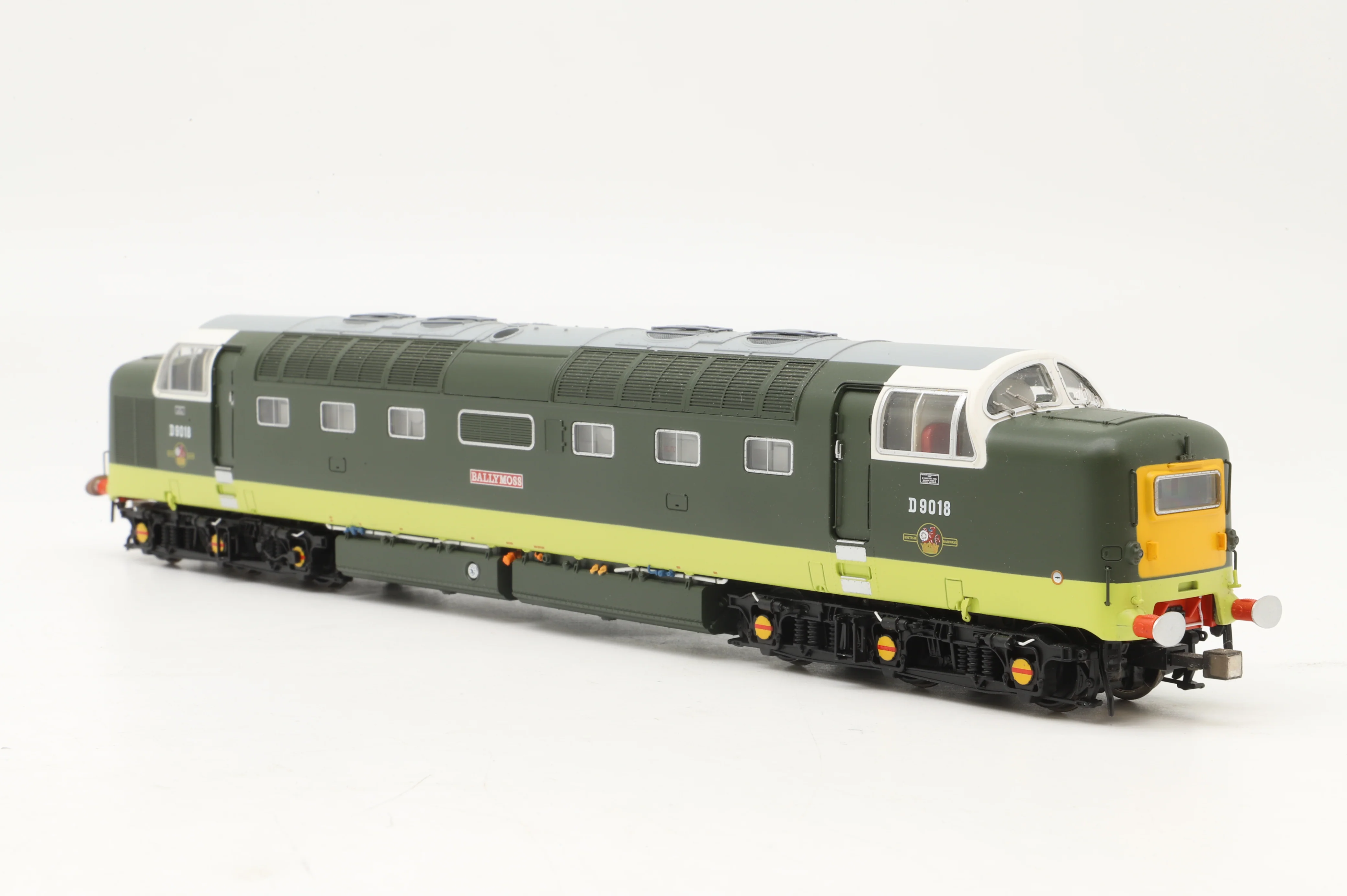 Accurascale OO ACC2794 Class 55 Deltic D9018 in BR Two-Tone Green - DCC Sound