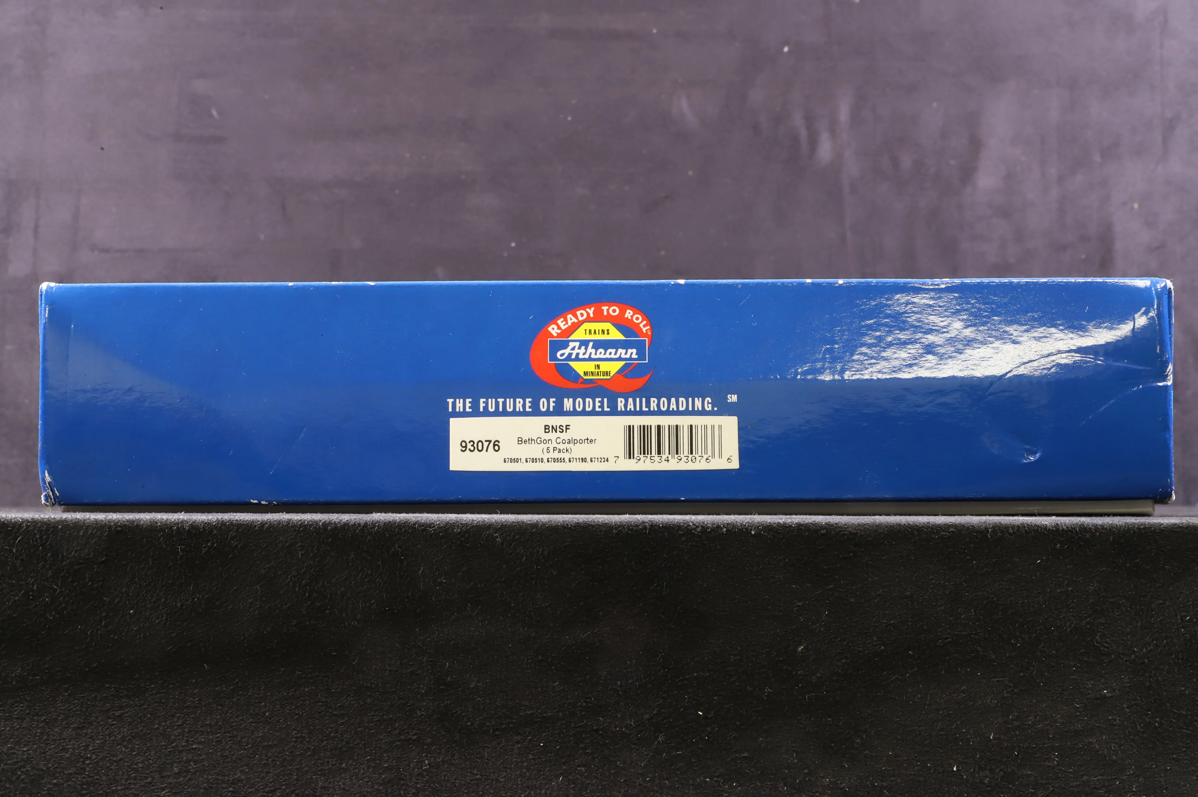 Athearn HO 93076 BNSF Pack Of 5 BethGon Coalporter Wagons - Image 2