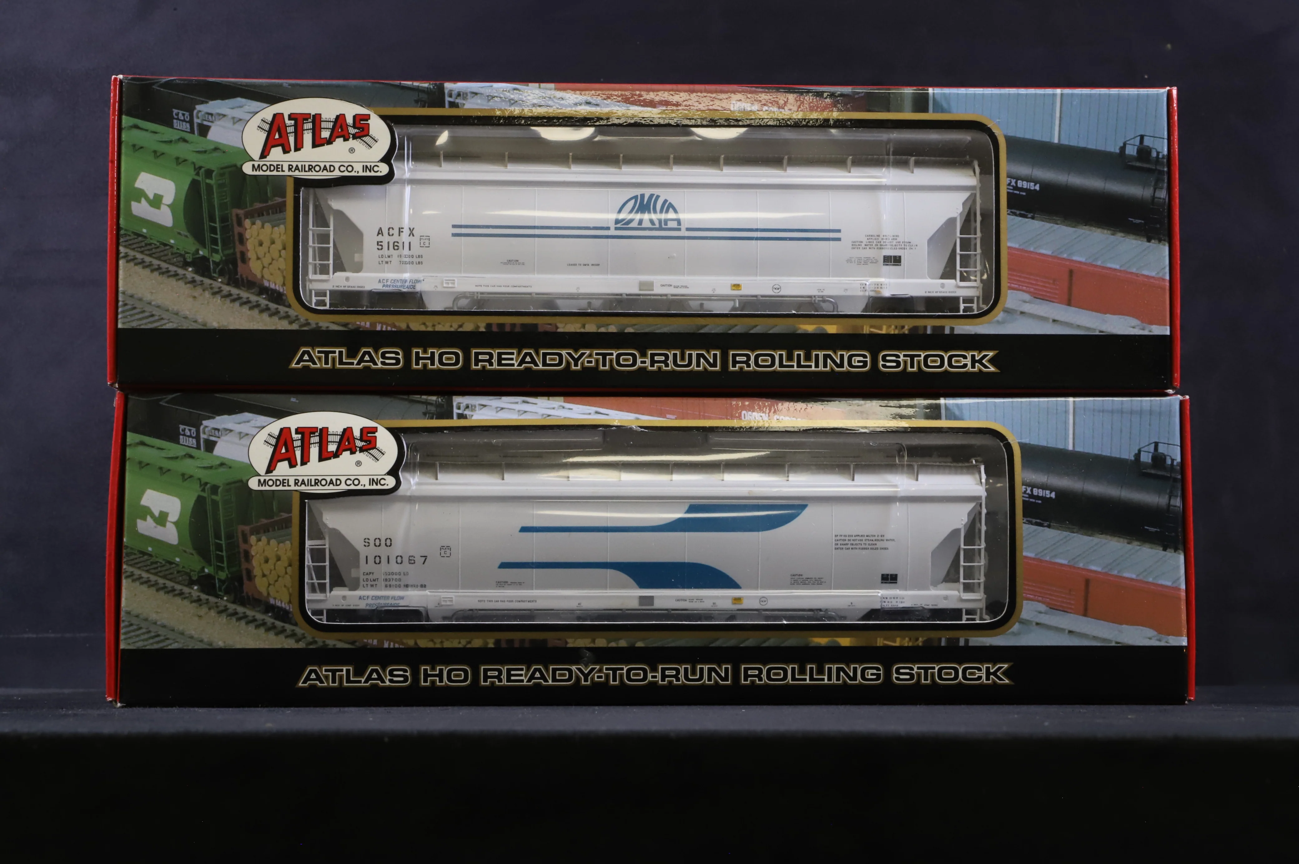Atlas HO Rake Of 4 Mixed Hopper Wagons Inc. 1401-2, 1755-3, 1505-2 & 1506-1 - Image 3
