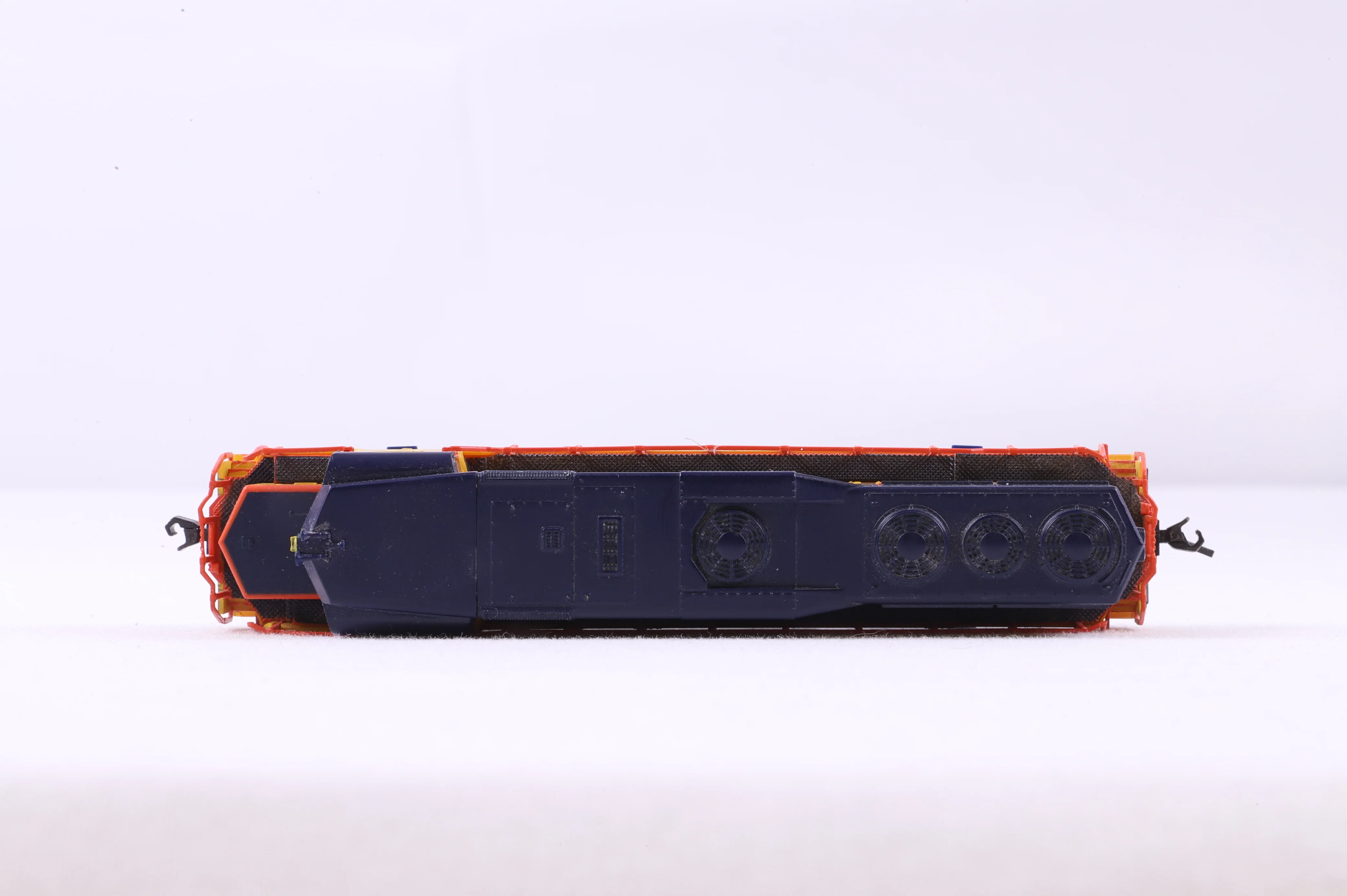 Atlas N 47508 GP-30 Diesel Locomotive '3022' Chessis System - Image 5