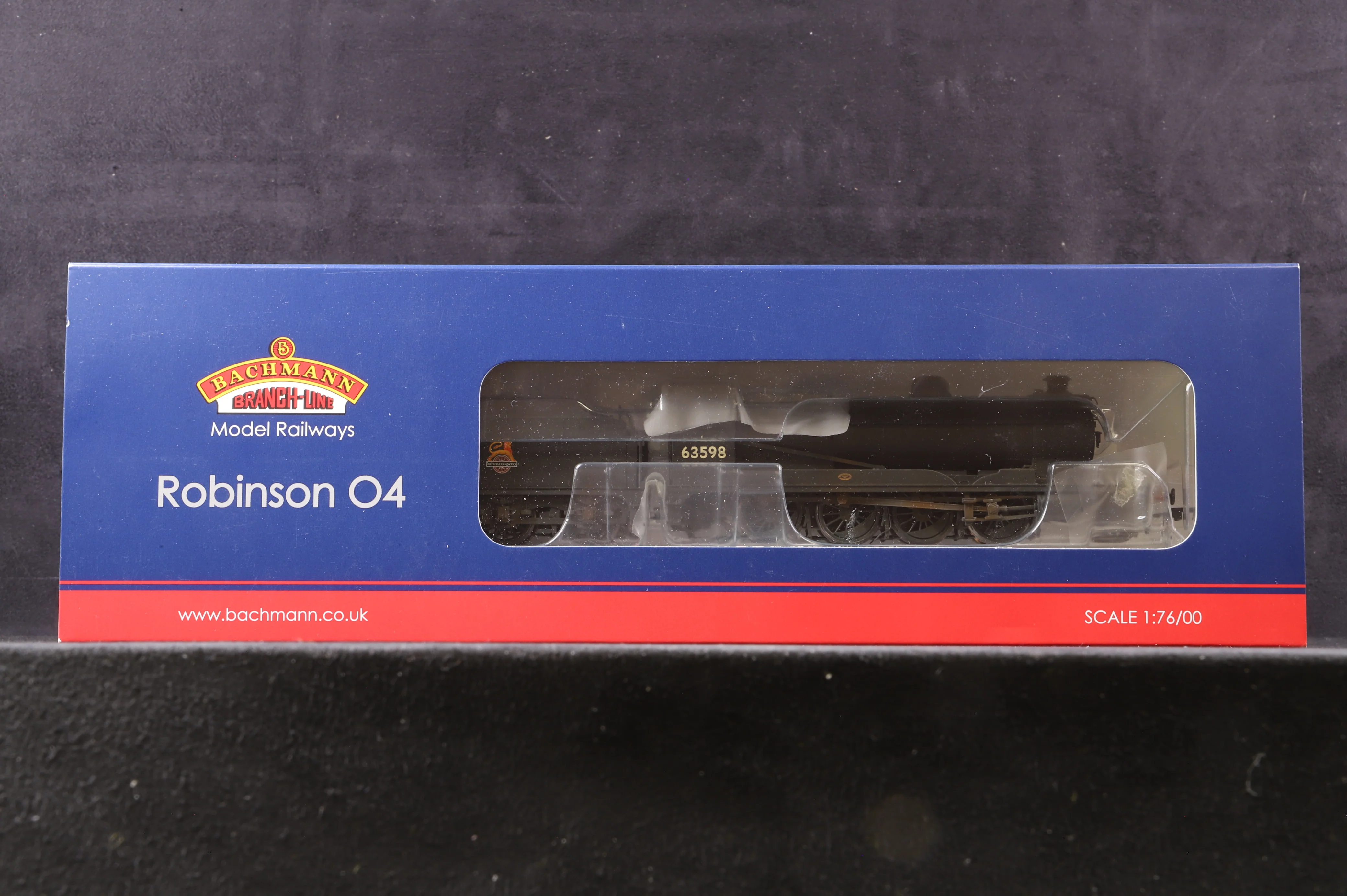 Bachmann OO 31-004 Robinson O4 63598 in BR Black with Early Crests - Weathered