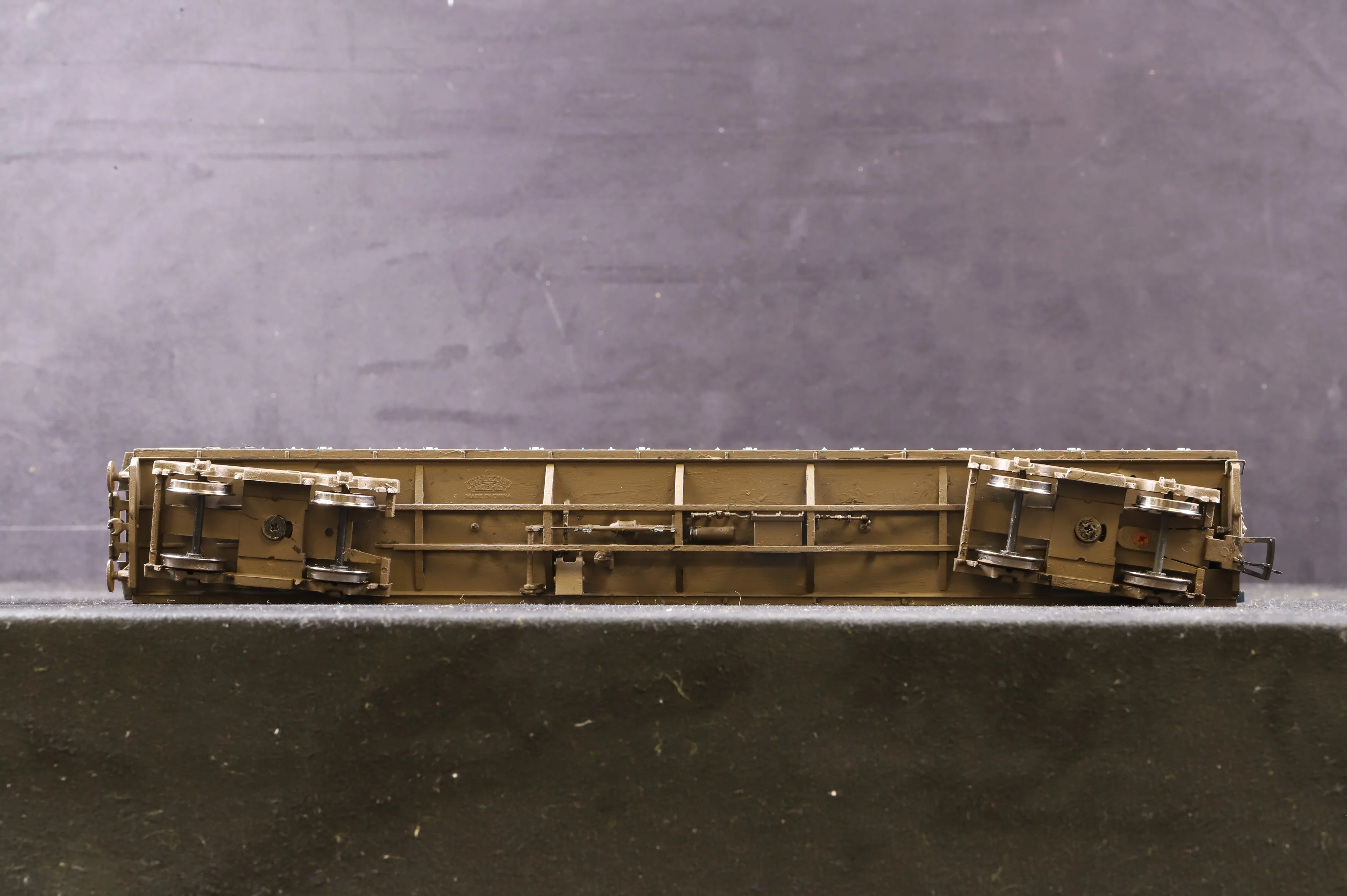 Bachmann OO 31-377 Class 416 2EPB 2 Car EMU No.6238 in BR/NSE Blue/Grey Livery - Weathered - Image 7