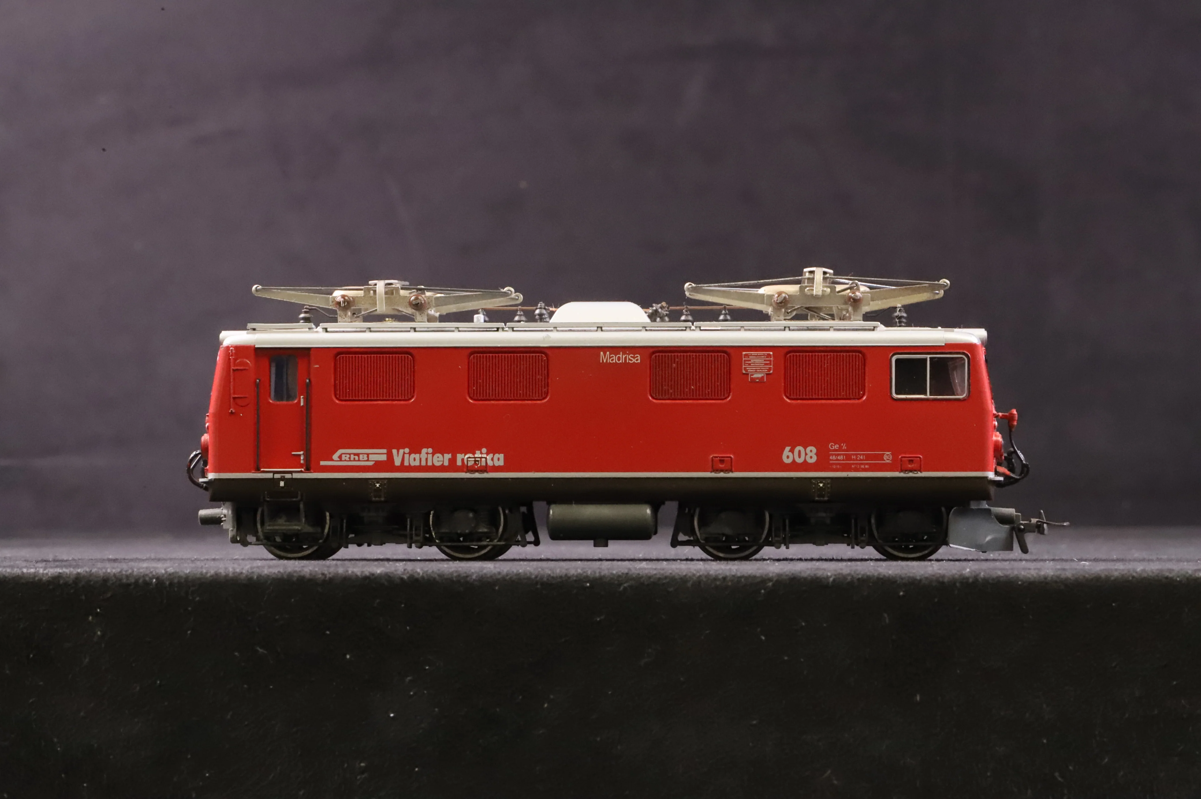 Bemo HOm RhB Ge 4/4 '608' Electric Locomotive - Image 3