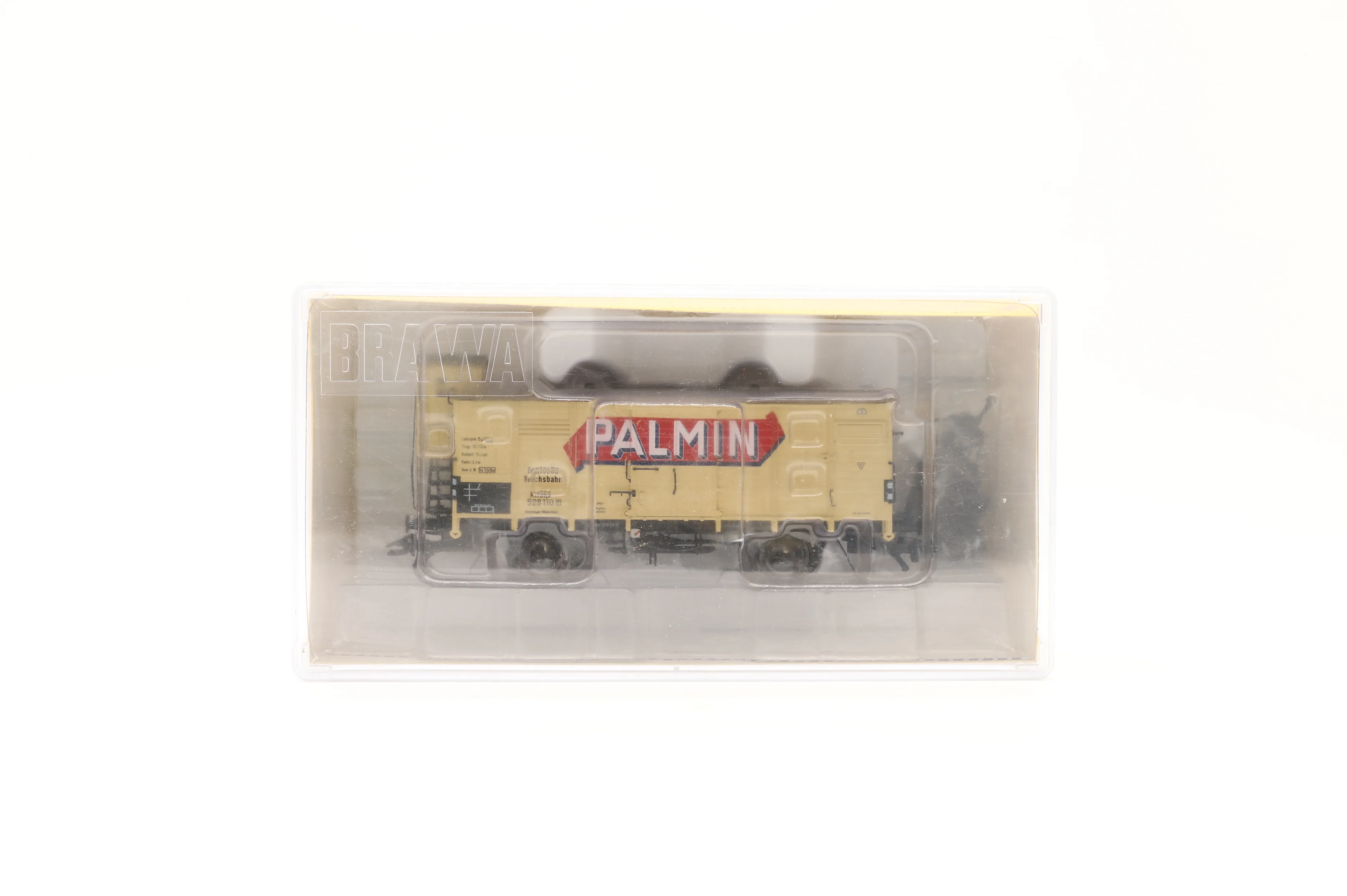 Brawa HO Rake Of 4 DRG Box Vans Inc. 48248 x 3 & 48658 - Image 3