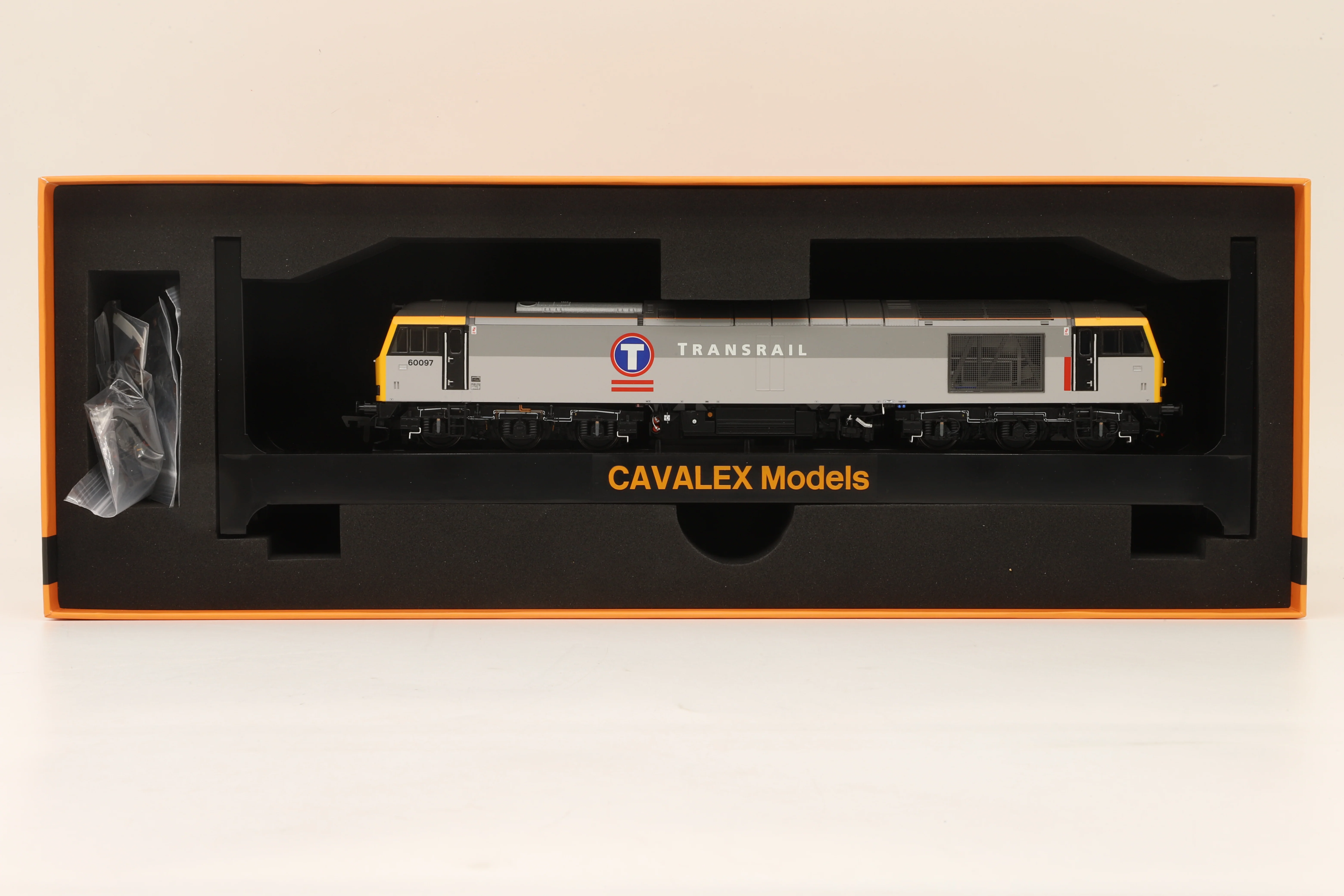 Cavalex OO CM-60097-TGT Class 60 60097 in Transrail (Debranded BR Railfreight) Grey - DCC Sound - Image 2