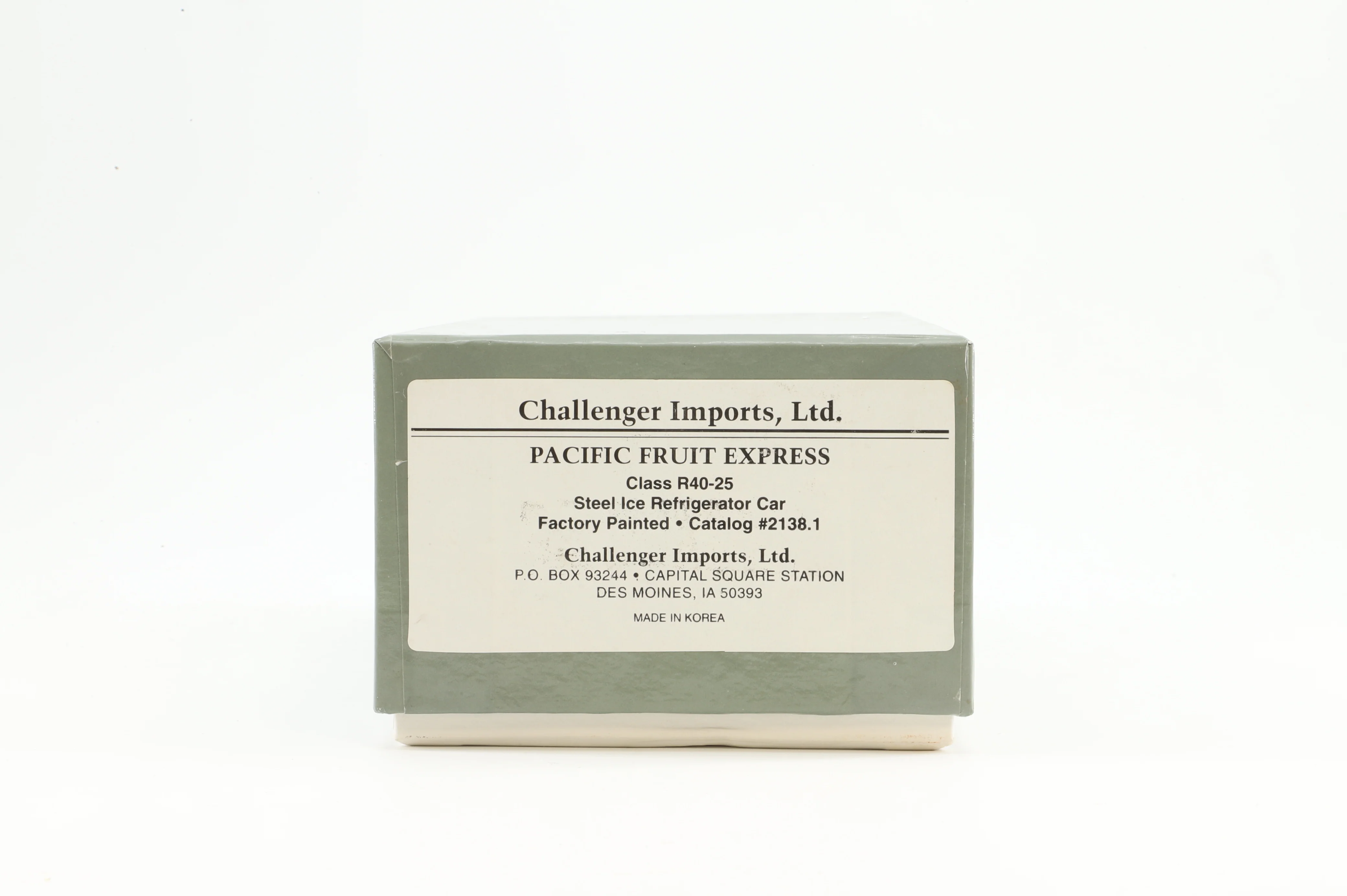 Challenger Imports HO Brass 2138.1 PFE Ice Reefer Class R40-25 '2084' - Image 6