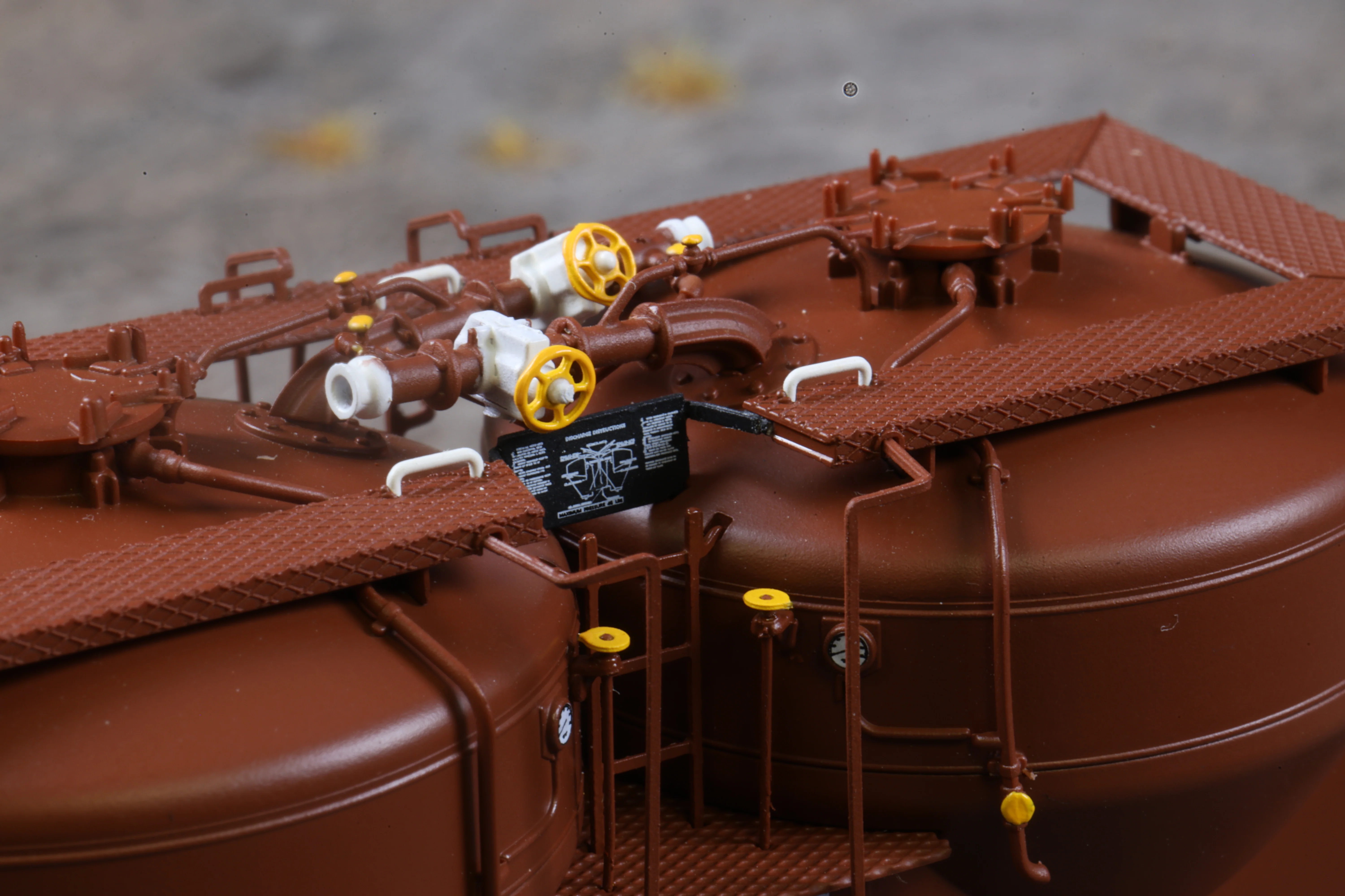 Clark Railworks OO Gauge C3041 BR Bauxite Prestwin Wagons (3-Pcs), B873400, B873402 & B873760 (Pre-TOPS) - Image 7