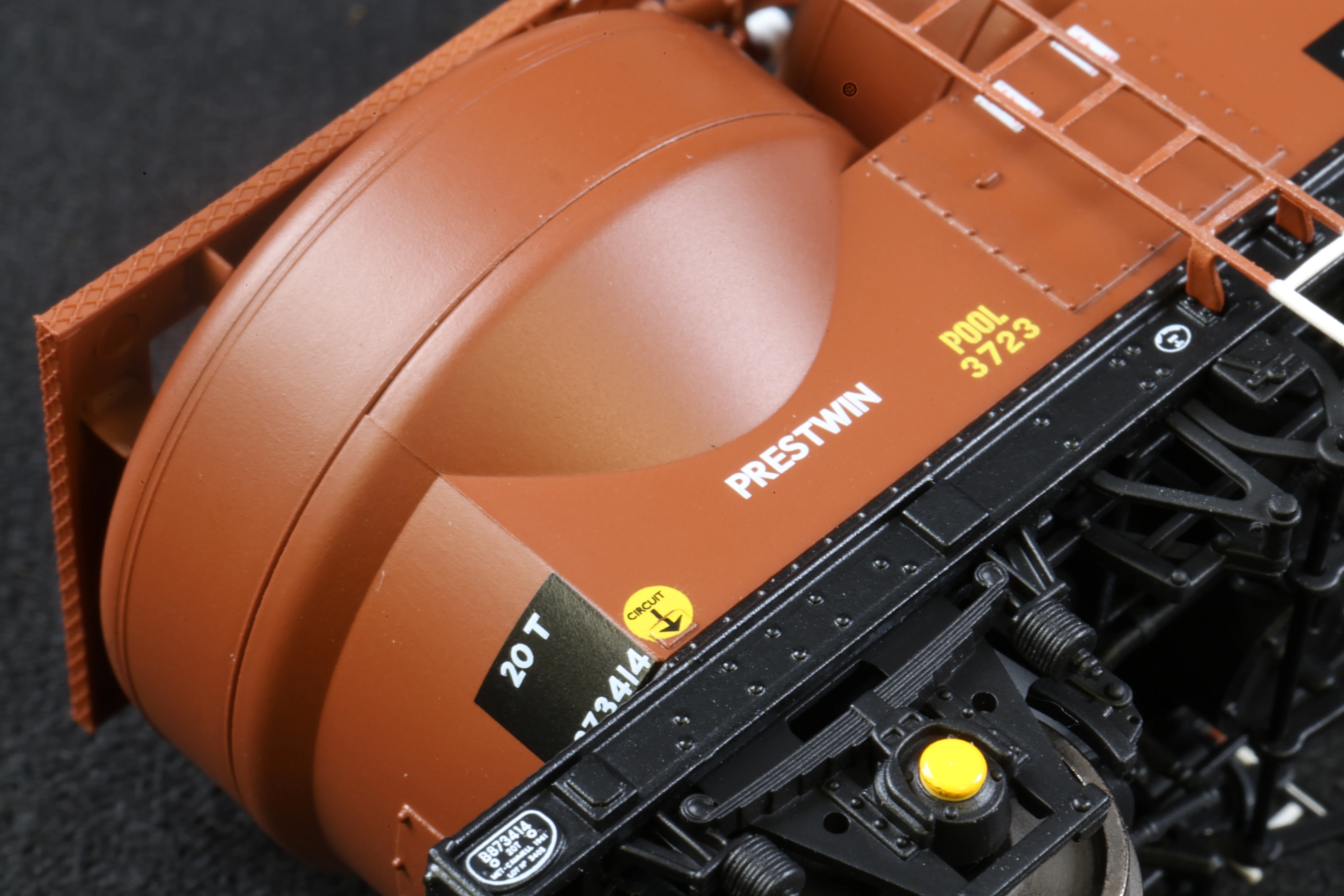 Clark Railworks OO Gauge C3042 BR Bauxite Prestwin Wagons (3-Pcs), B873414, B873741 & B873744 (TOPS) - Image 4