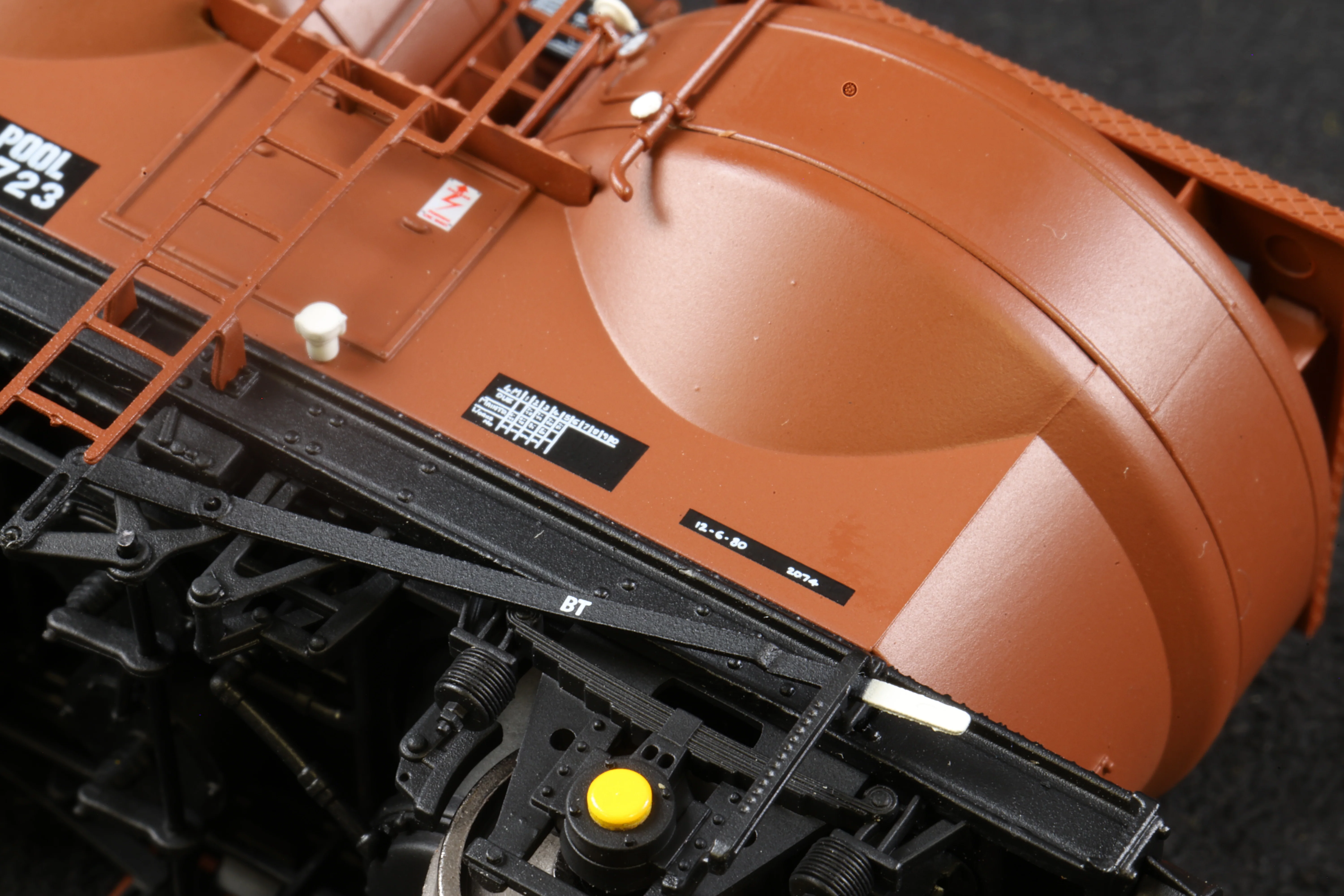 Clark Railworks OO Gauge C3042C BR Bauxite Prestwin Wagons (3-Pcs), B873393, B873729 & B873758 (TOPS) - Image 5