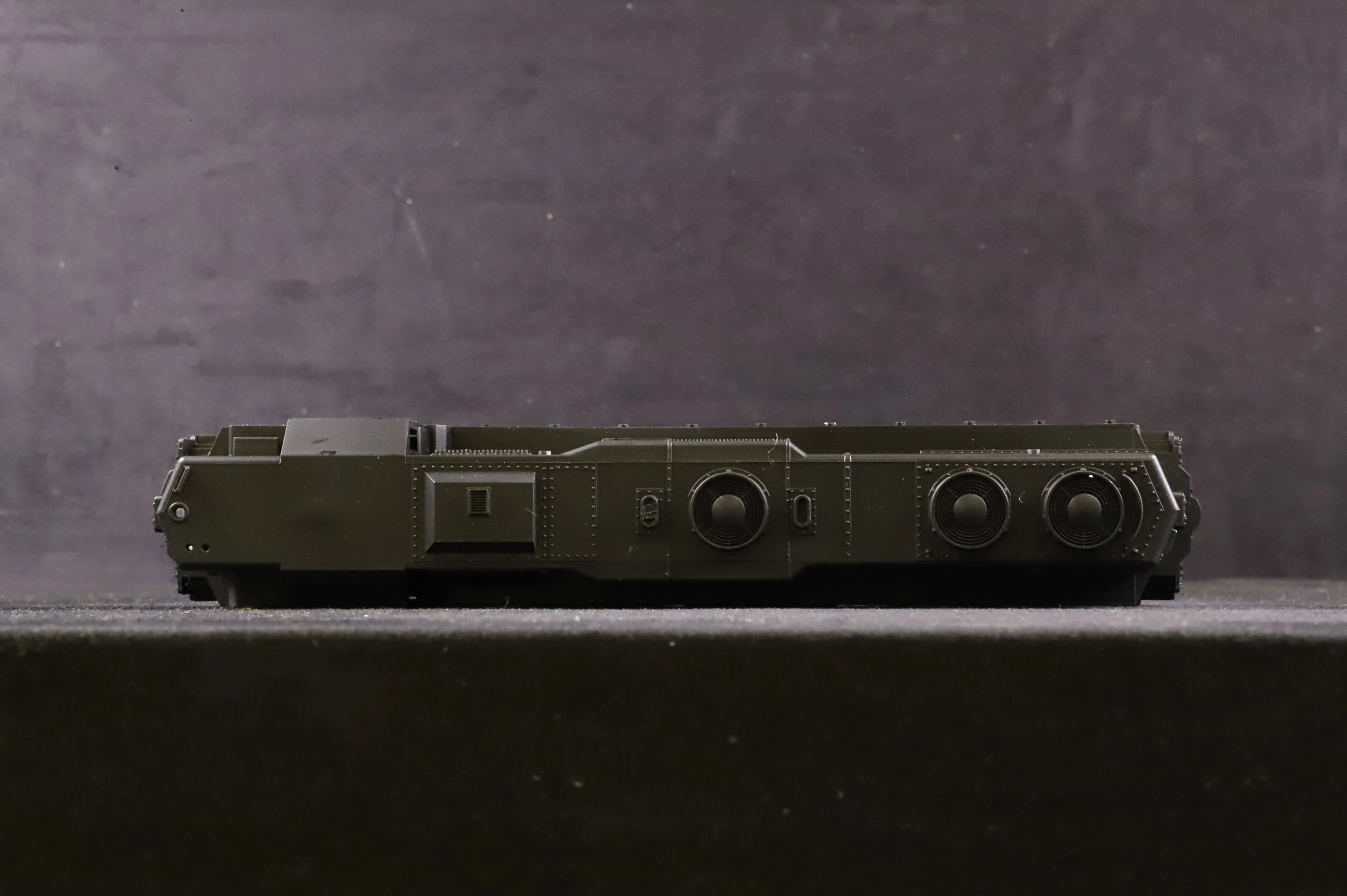 Con-Cor HO 0015-003002 EMD GP-38 Hi-Nose No.2743 in Norfolk Southern Black - Image 3