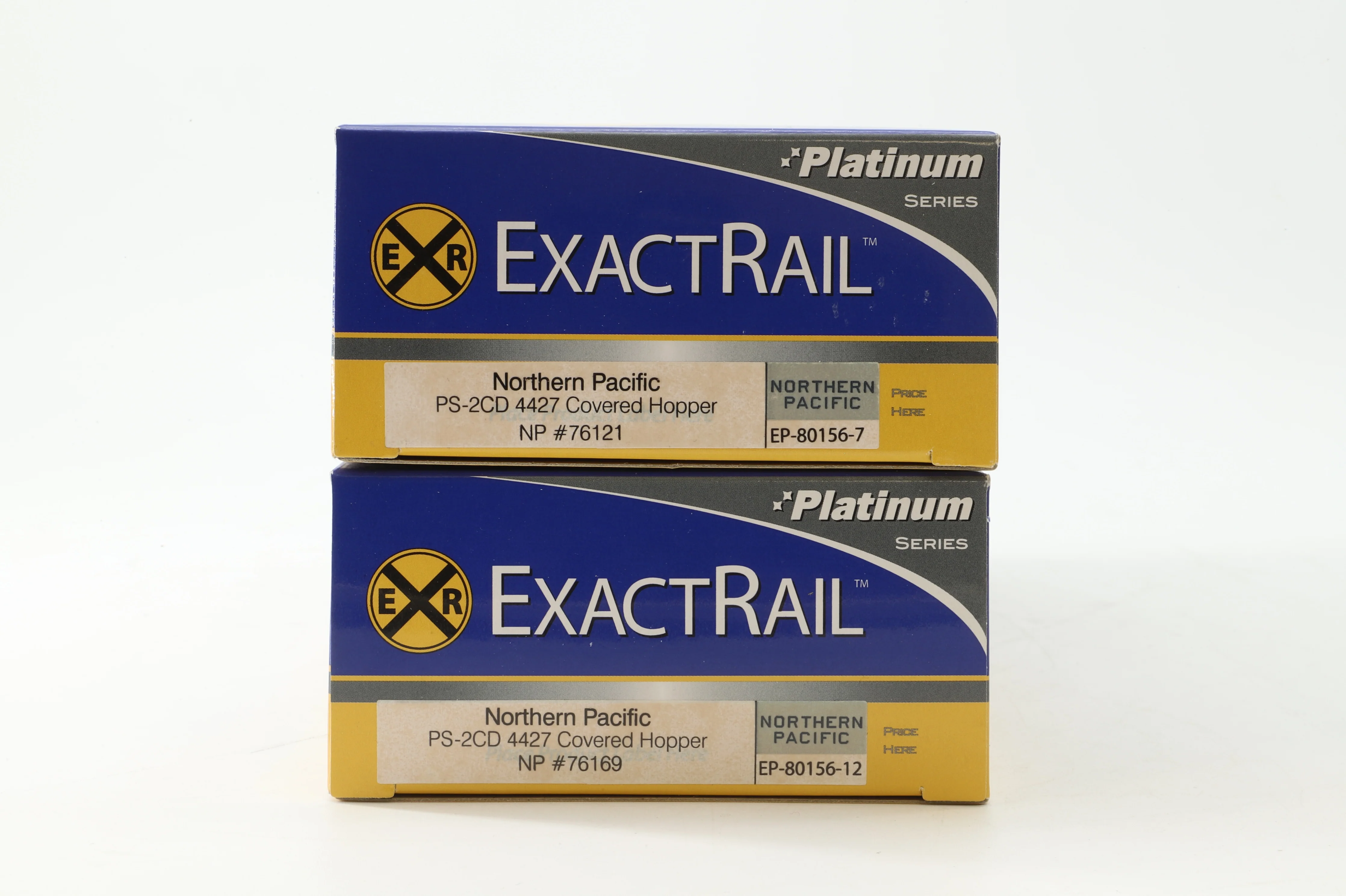 Exact Rail HO Rake Of 2 Northern Pacific PS-2CD Covered Hopper Wagons Inc. EP80156-7 & 80156-12 - Image 2