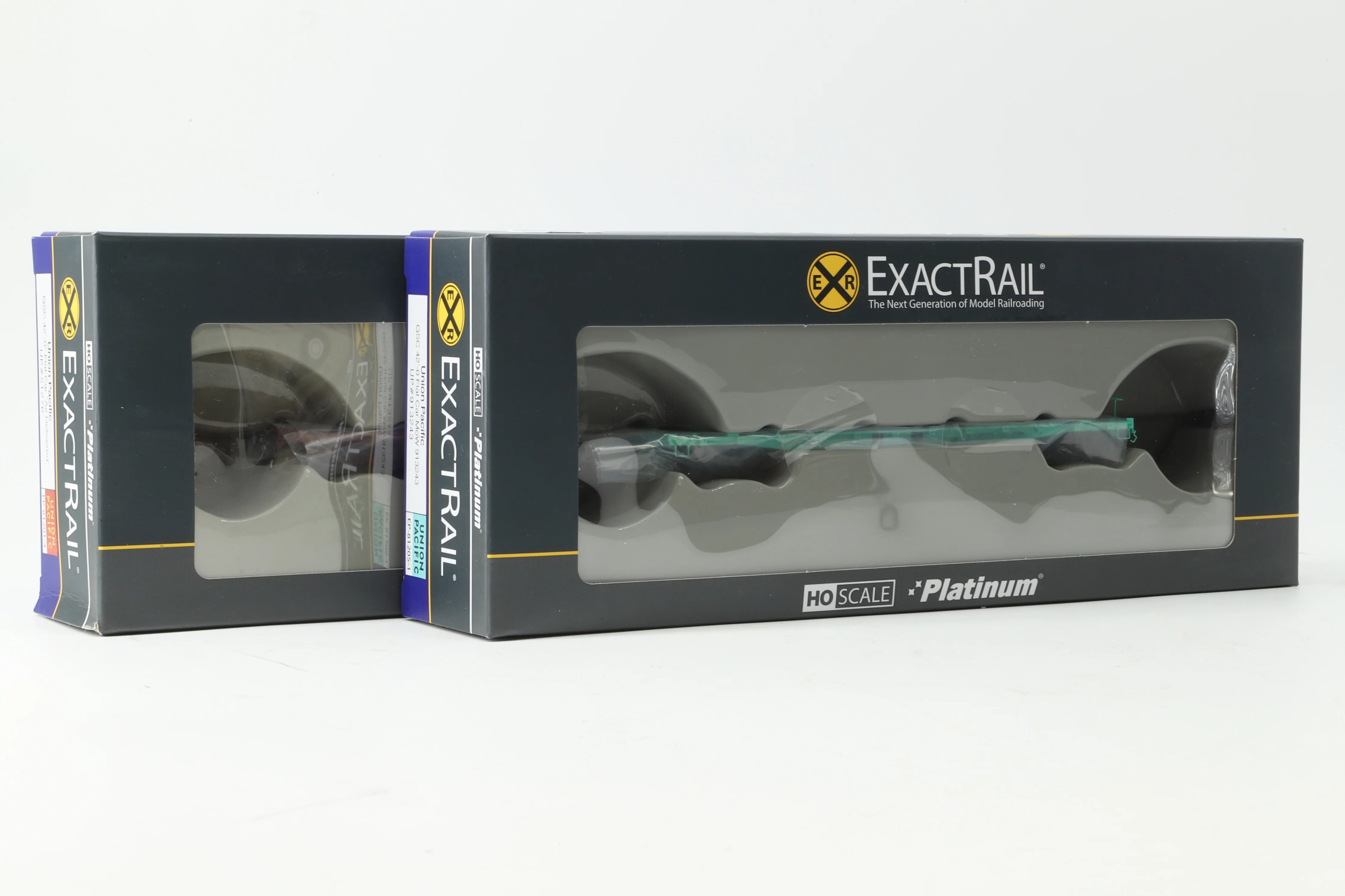 Exact Rail HO Rake Of 2 UP 42'0 Flat Cars Inc. EP-81205-1 & EP-81201-3