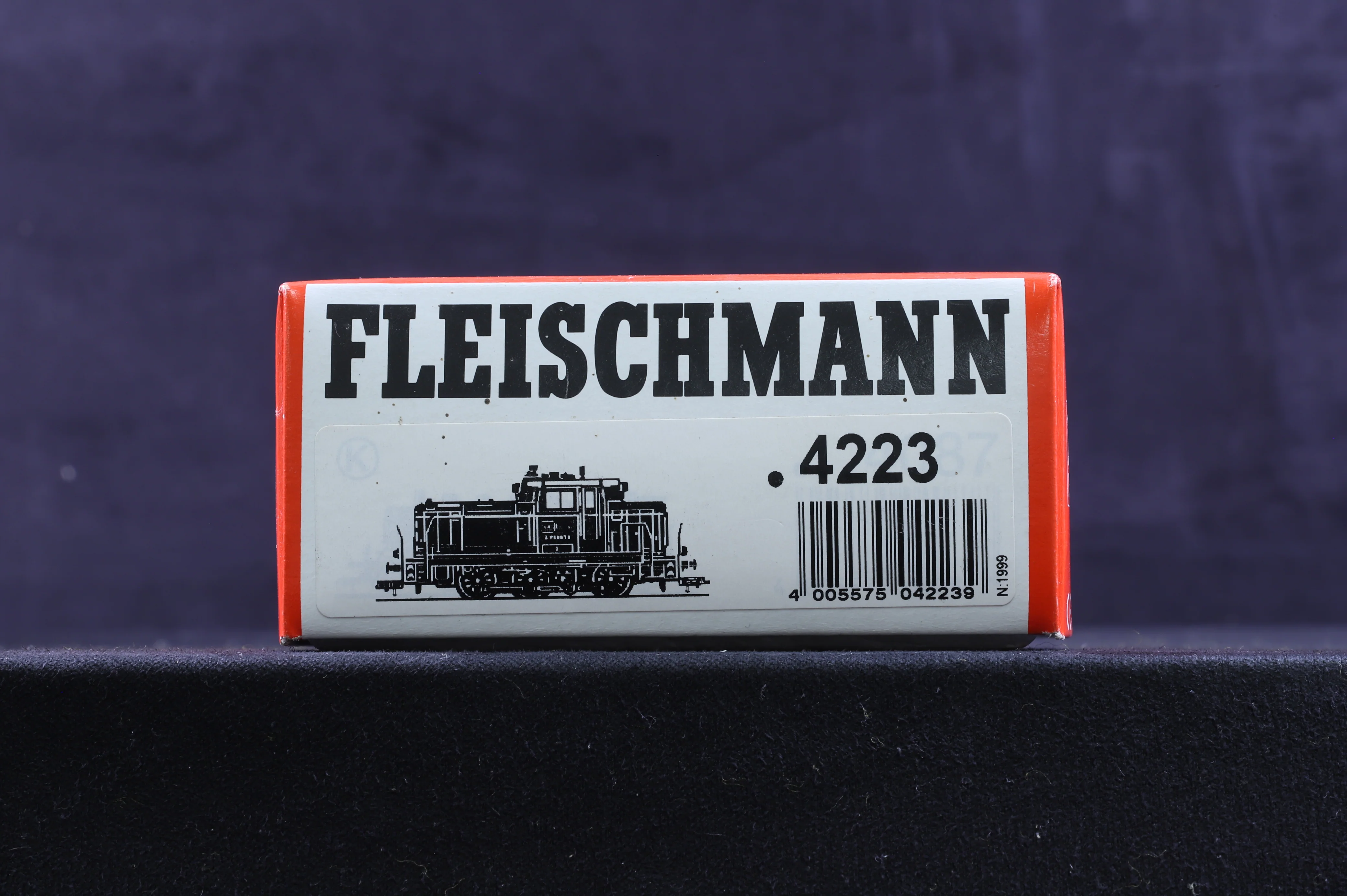 Fleischmann HO 4223 BR 360 in DB Cargo Red - Image 5