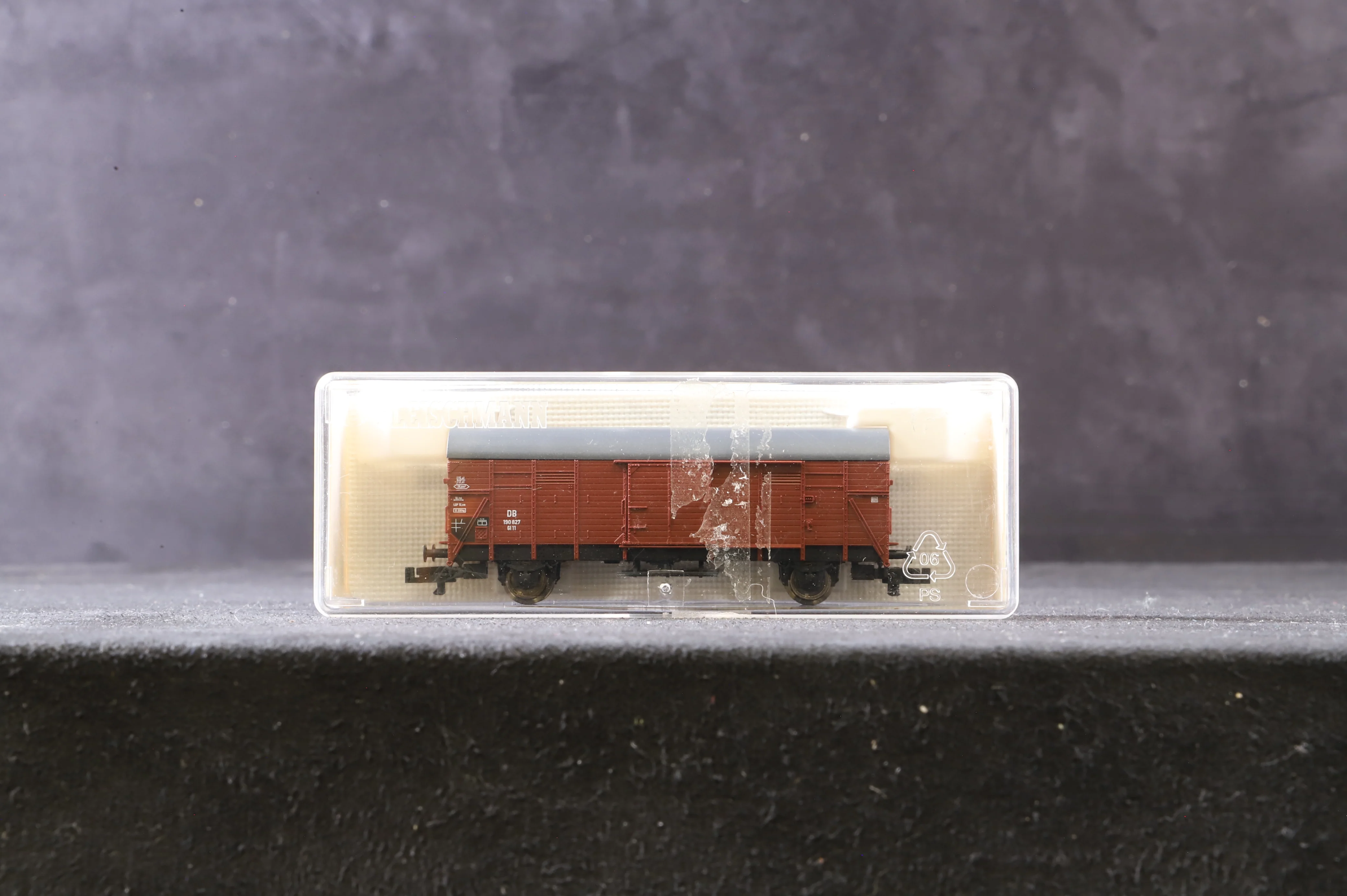 Fleischmann N 8314 Rake Of 7 DB Box Vans - Image 7