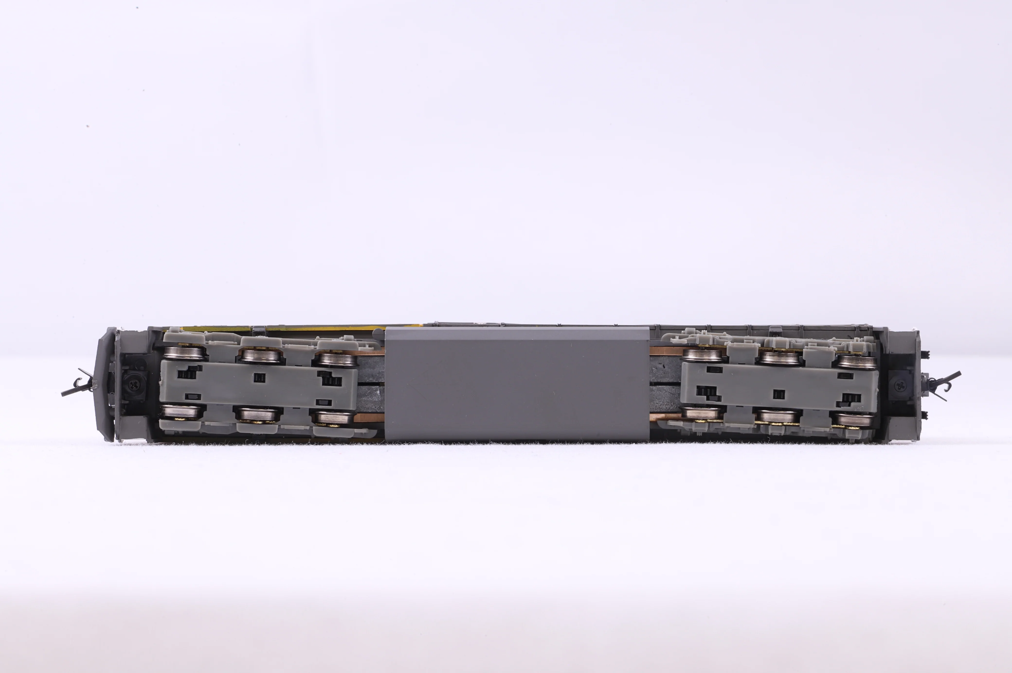 Fox Valley Models N FVM70104 GE-ES-B UP '5253' Diesel Locomotive - Image 4