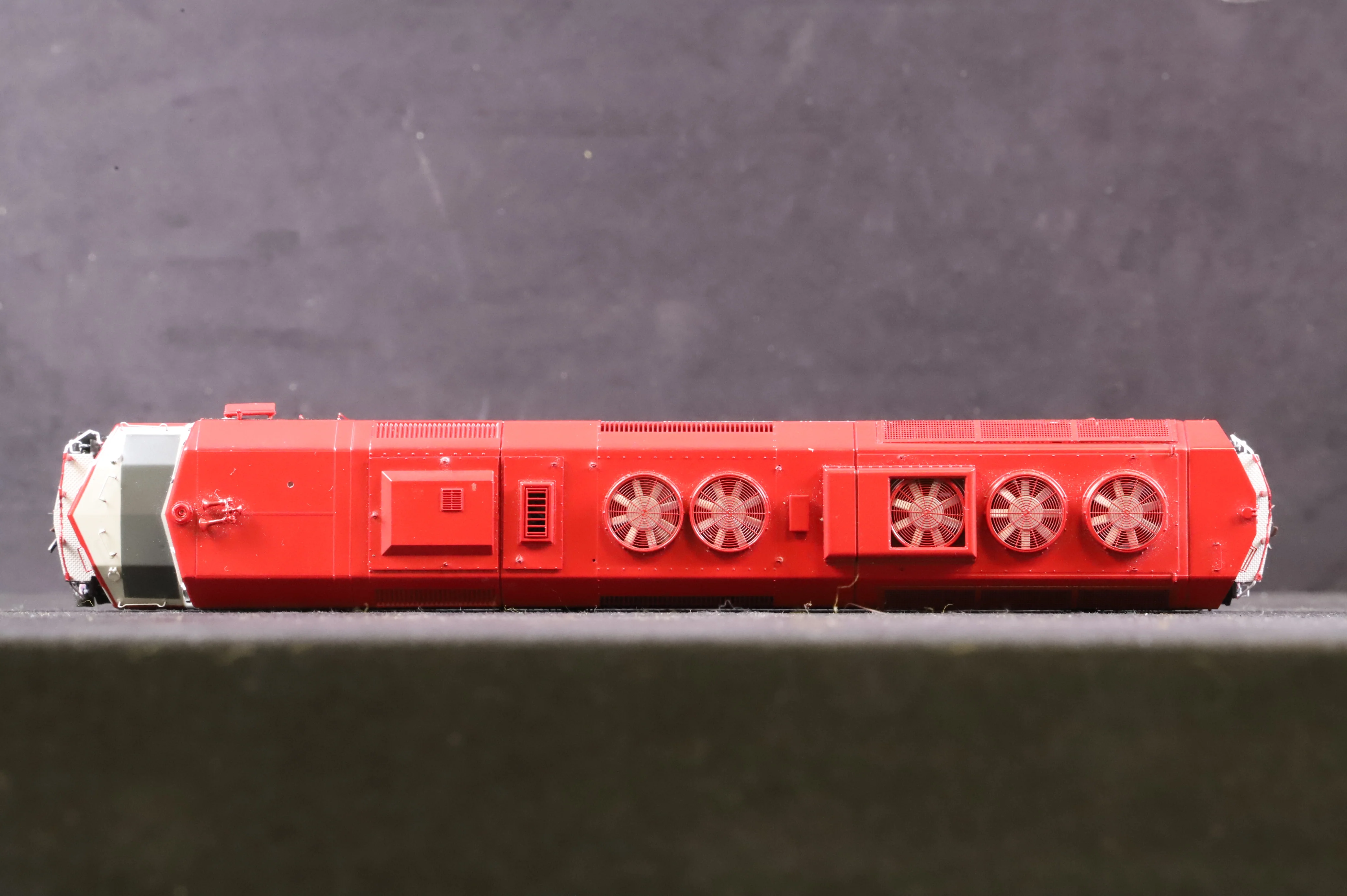 Genesis HO G67637 F45 '1002' Diesel Locomotive Wisconsin & Southern DCC Fitted - Image 5