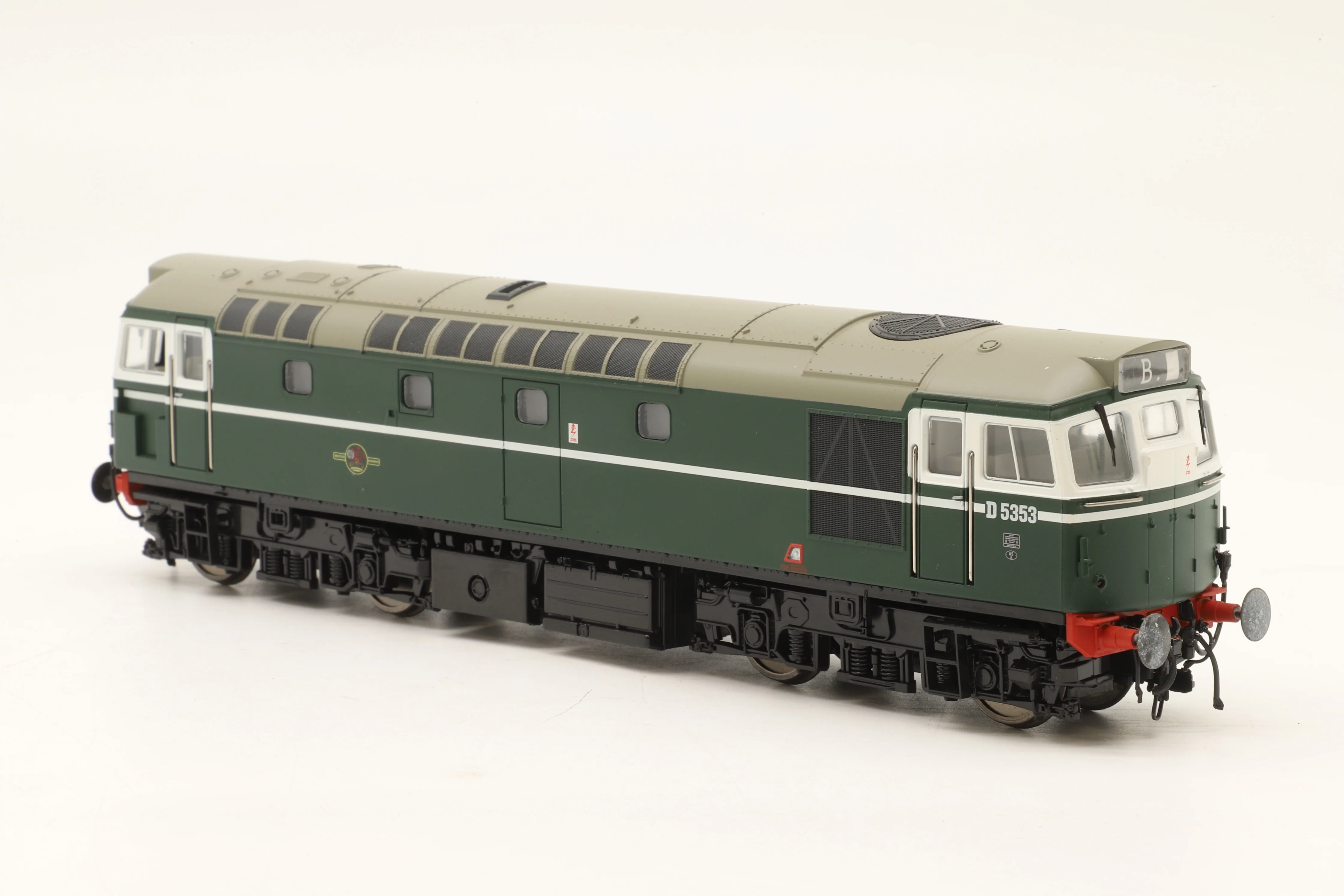Heljan OO 2724 Class 27 'D5353' BR Green - Image 2