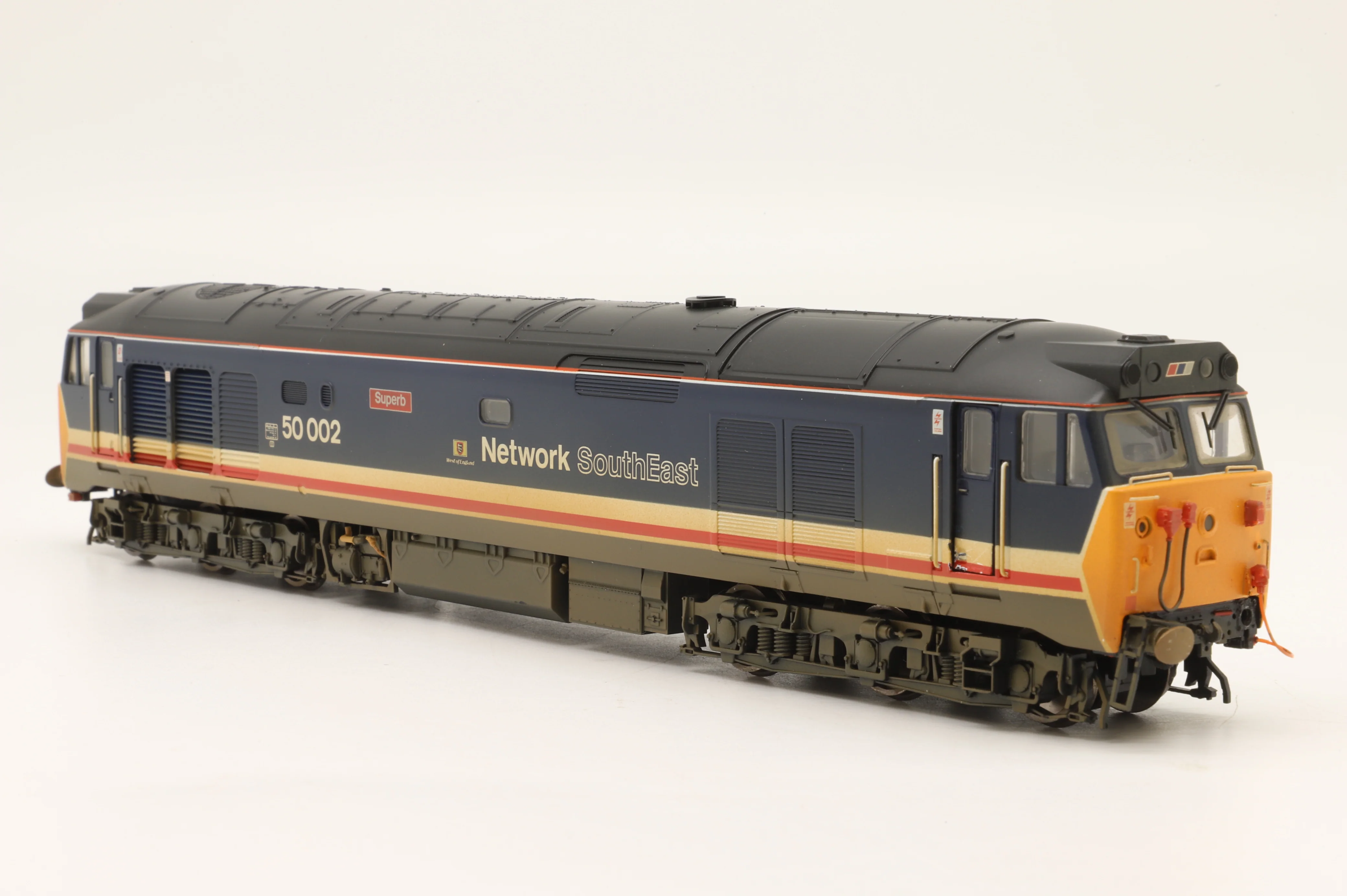 Hornby OO R2429 Class 50 50002 'Superb' in NSE Livery - DCC Sound - Image 5