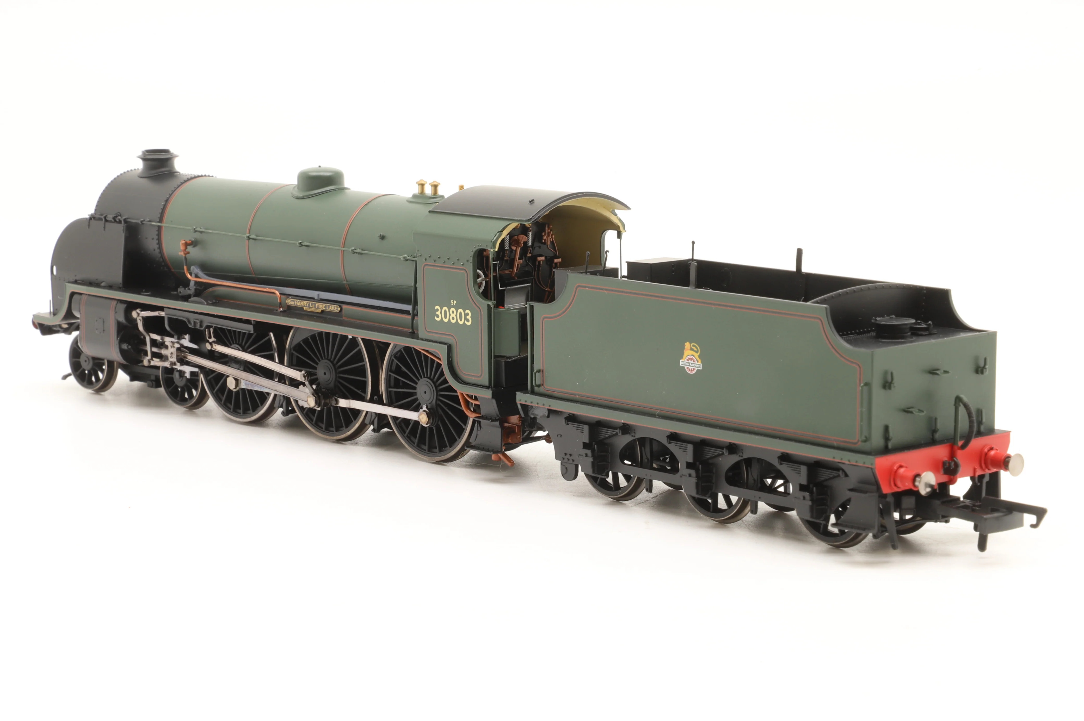 Hornby OO R2582 Class N15 30803 'Sir Harry Le Fise Lake' in BR Lined Green w/ Early Crests - Image 4