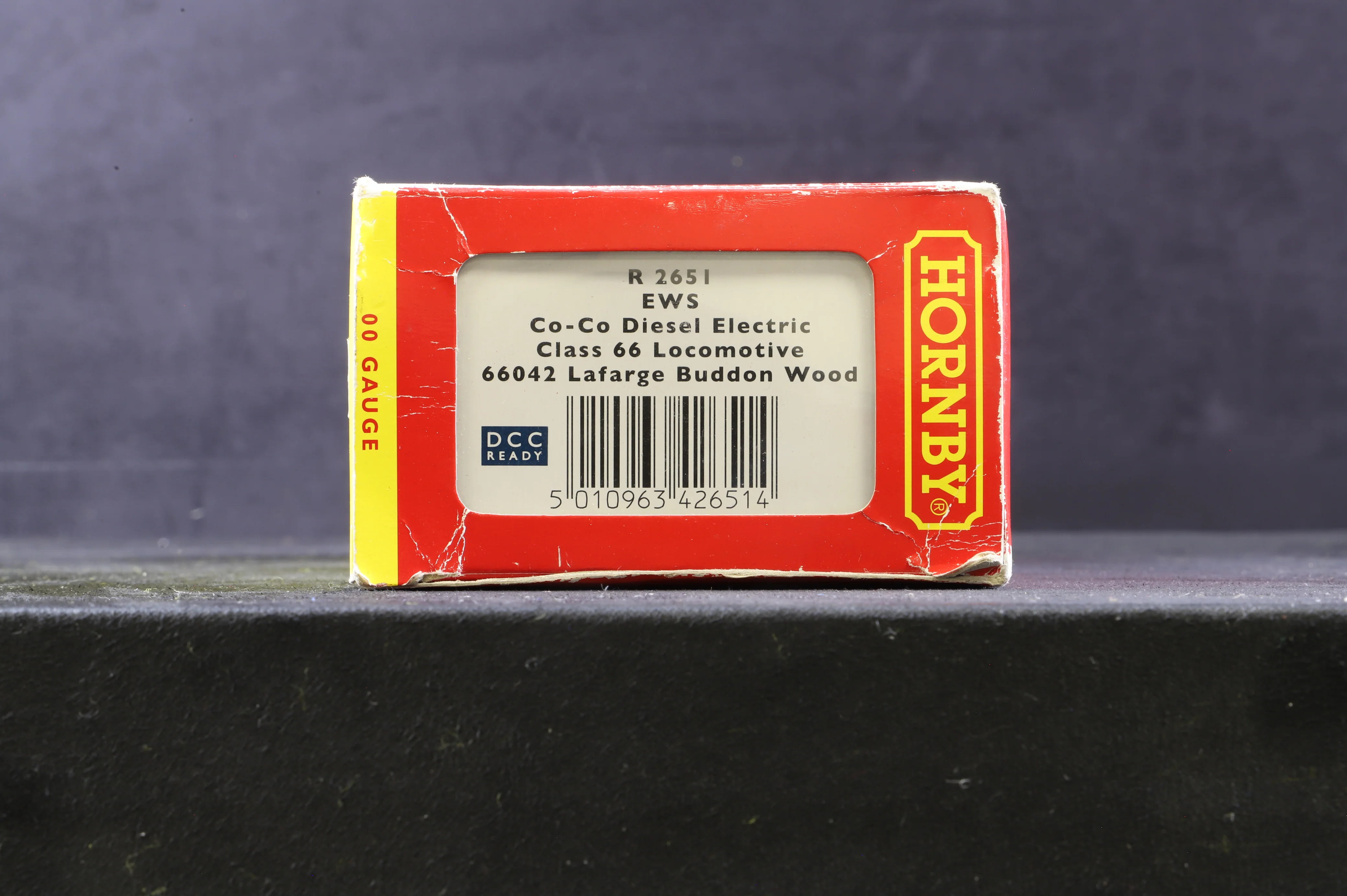 Hornby OO R2651 EWS Co-Co Diesel Electric Class 66 '66042' 'Lafarge Buddon Wood' - Image 3