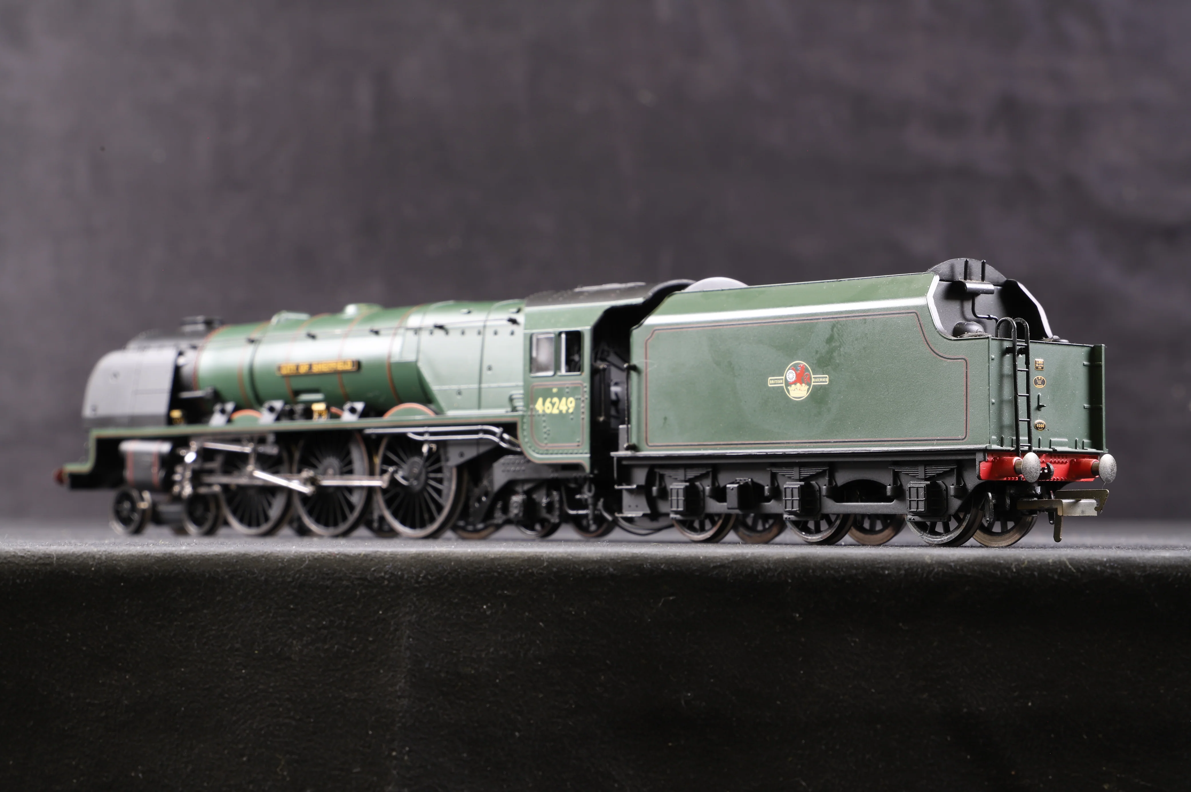 Hornby OO R2782XS BR 4-6-2 Duchess Class 8P 'City of Sheffield', DCC Sound - Image 3