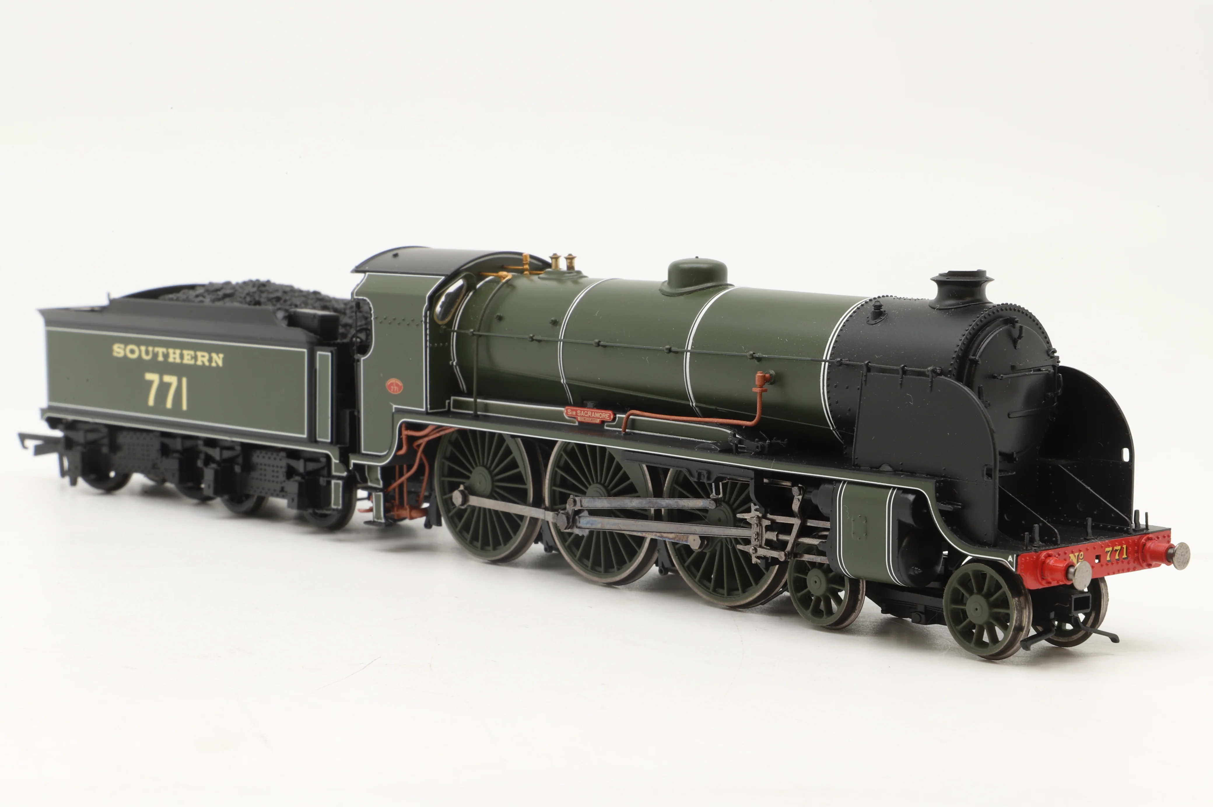 Hornby OO R3010X Class N15 '771' 'Sir Sagramore' Steam Locomotive SR Green DCC Fitted
