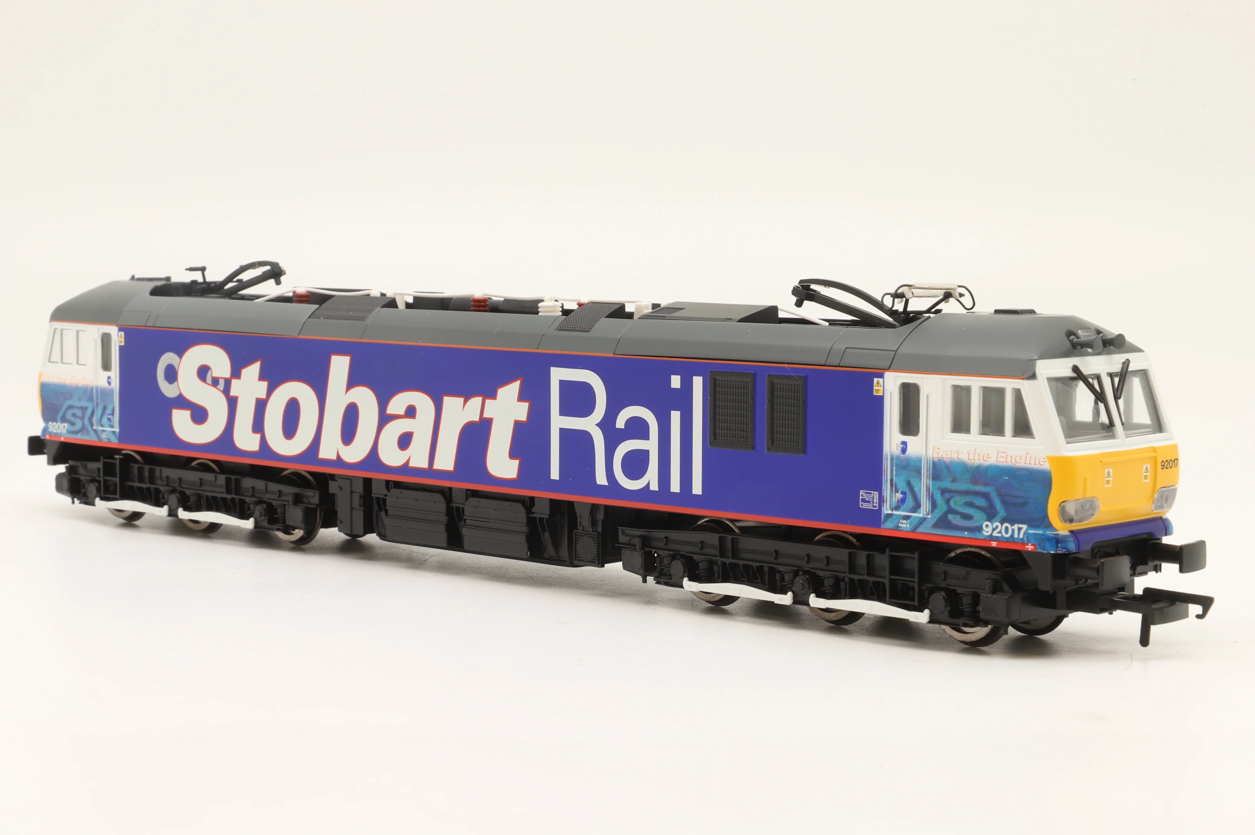 Hornby OO R3057 Class 92 92017 in Stobart Rail Livery - DCC Sound - Image 2