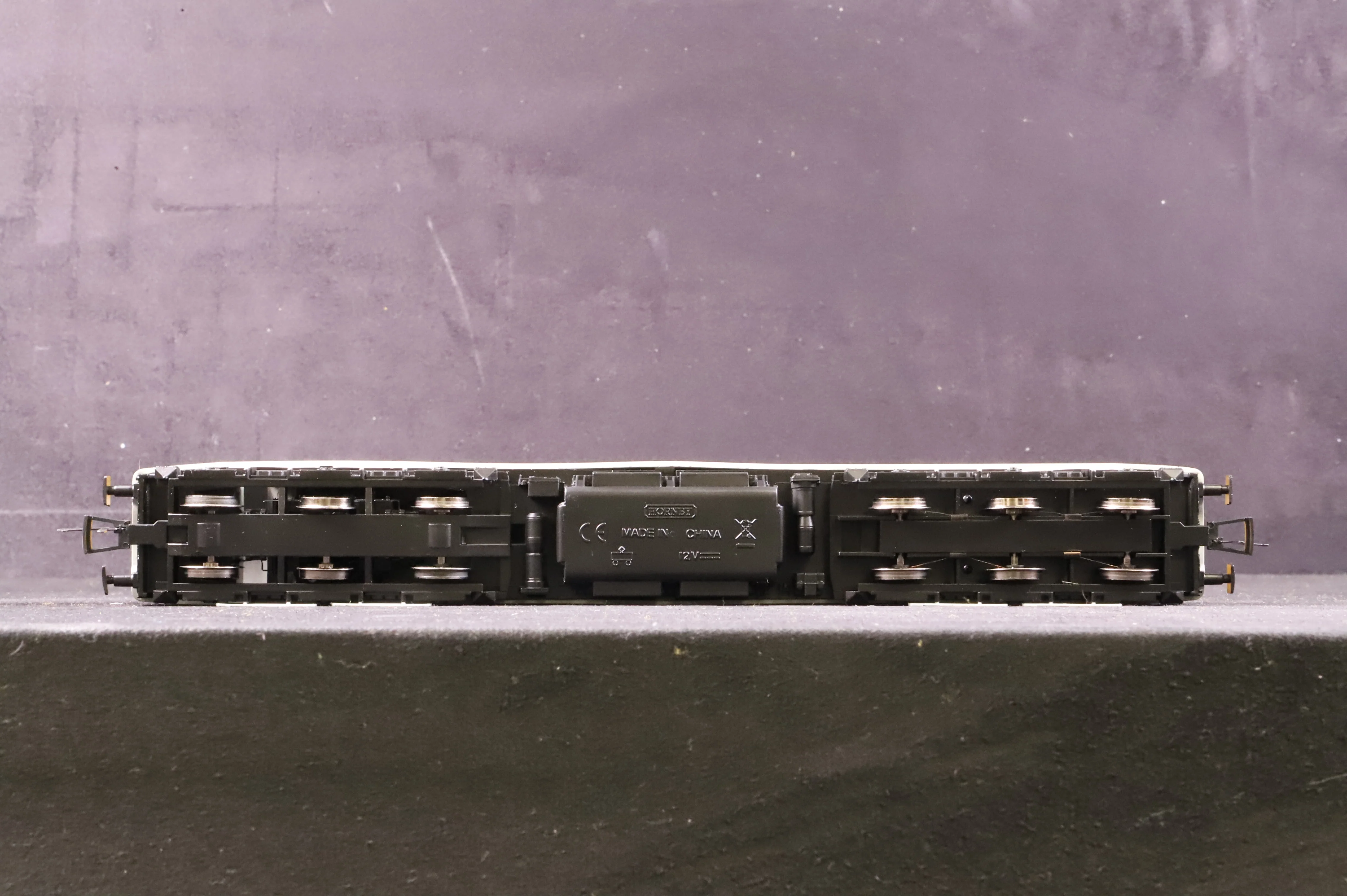 Hornby OO R3480 Class 92 92016 'Brahms' in EWS (Rebranded BR Railfreight Grey) Livery - Image 3