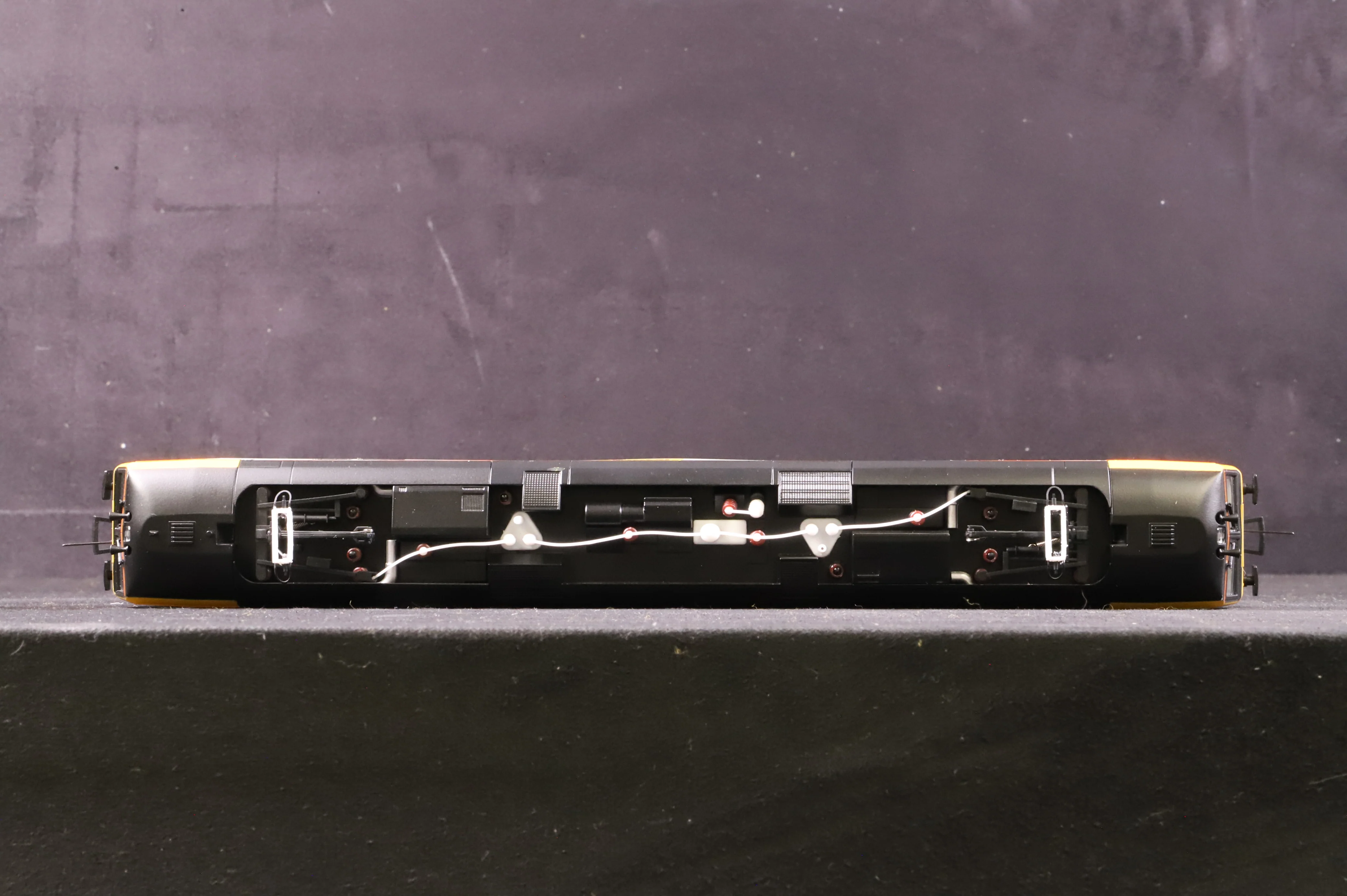 Hornby OO R3480 Class 92 92016 'Brahms' in EWS (Rebranded BR Railfreight Grey) Livery - Image 4