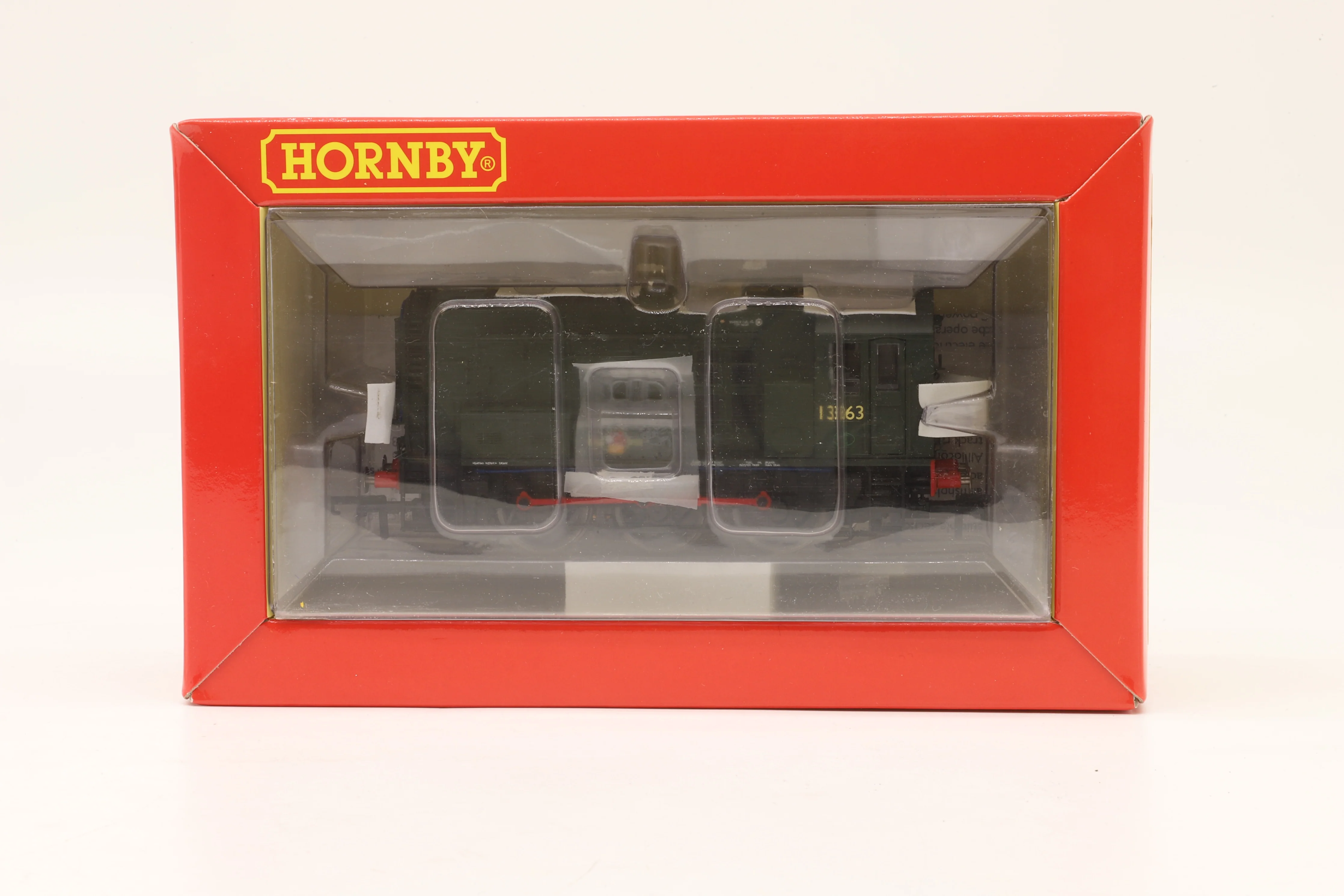 Hornby OO R3484 Class 08 Diesel Electric Locomotive '13363' BR Green L/C - Image 2
