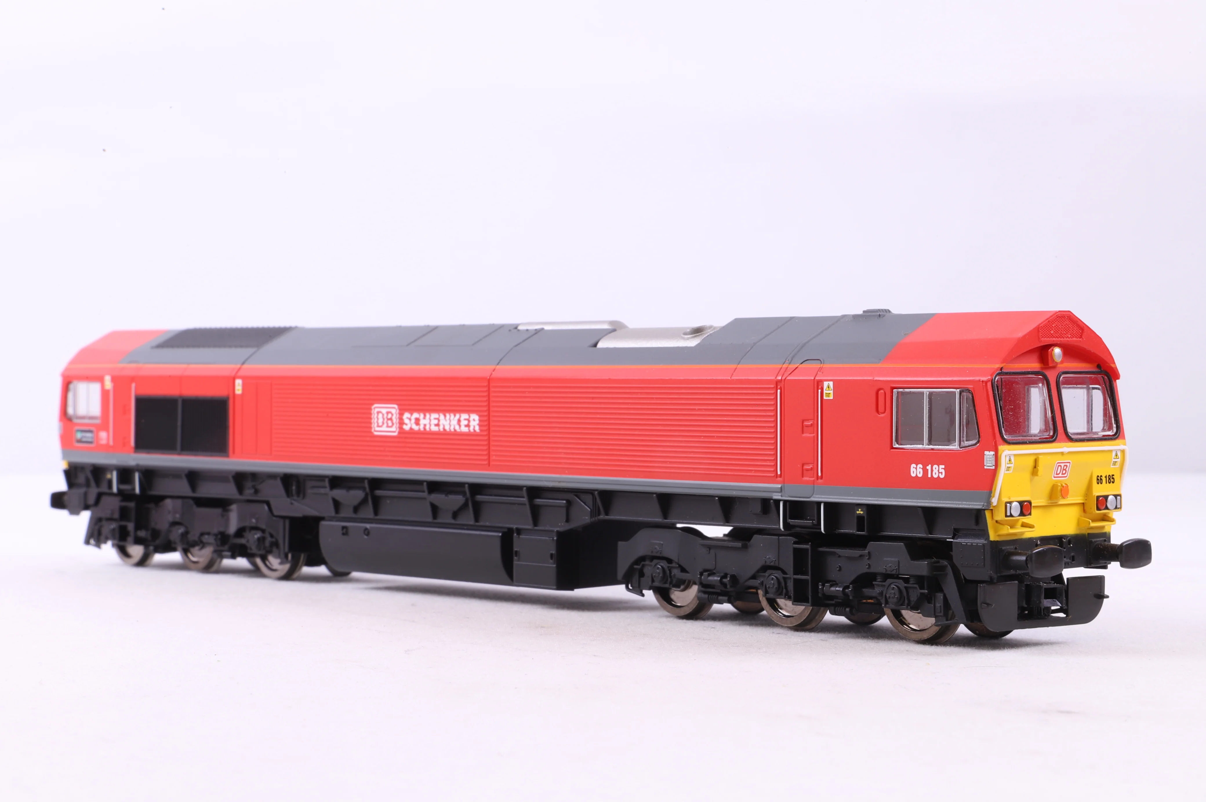 Hornby OO R3486 Schenker Co-Co Class 66 'DP World London Gateway' '66815', DCC Sound - Image 3