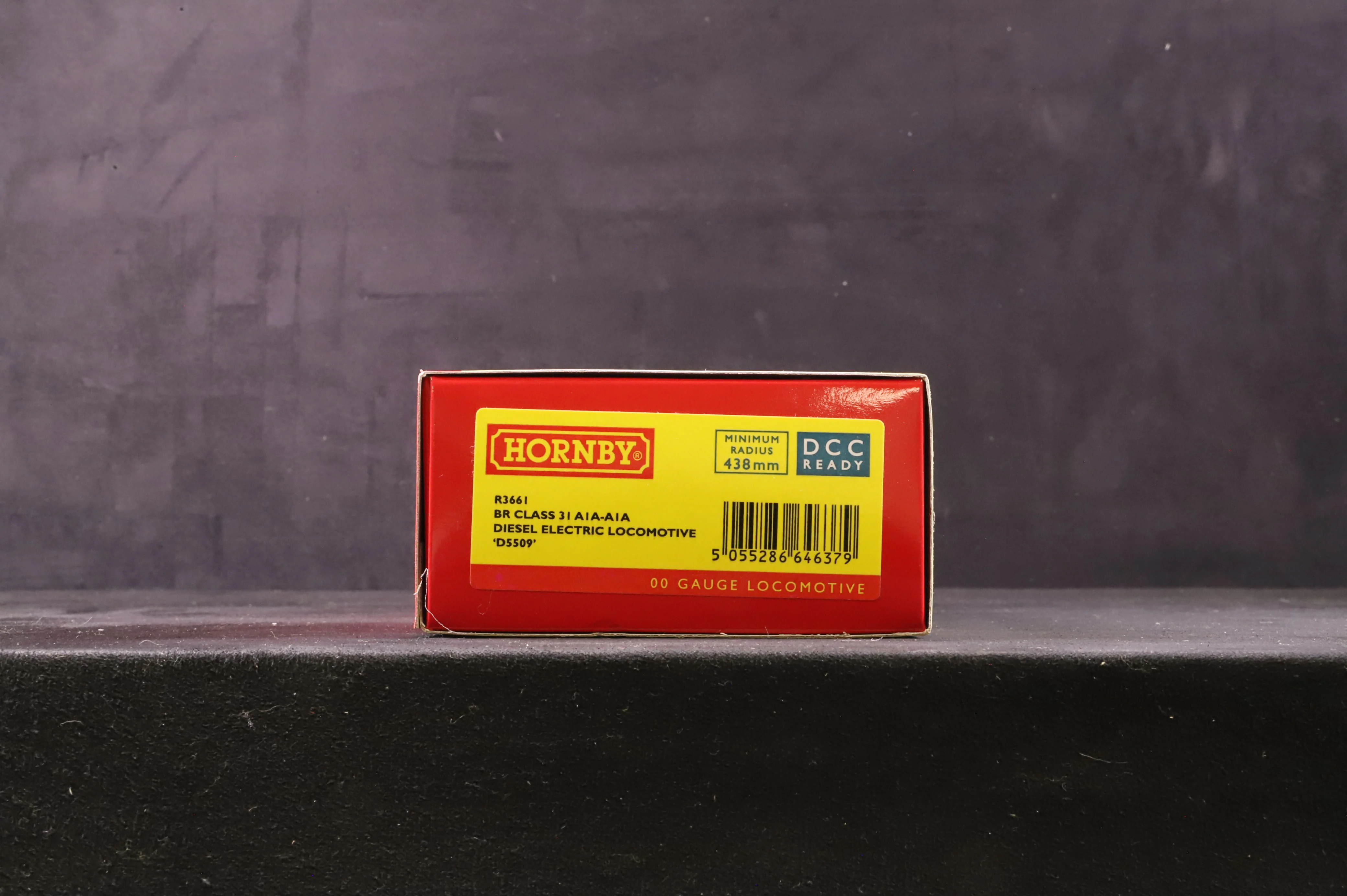 Hornby OO R3661 Class 31 D5509 in BR Green - Image 3