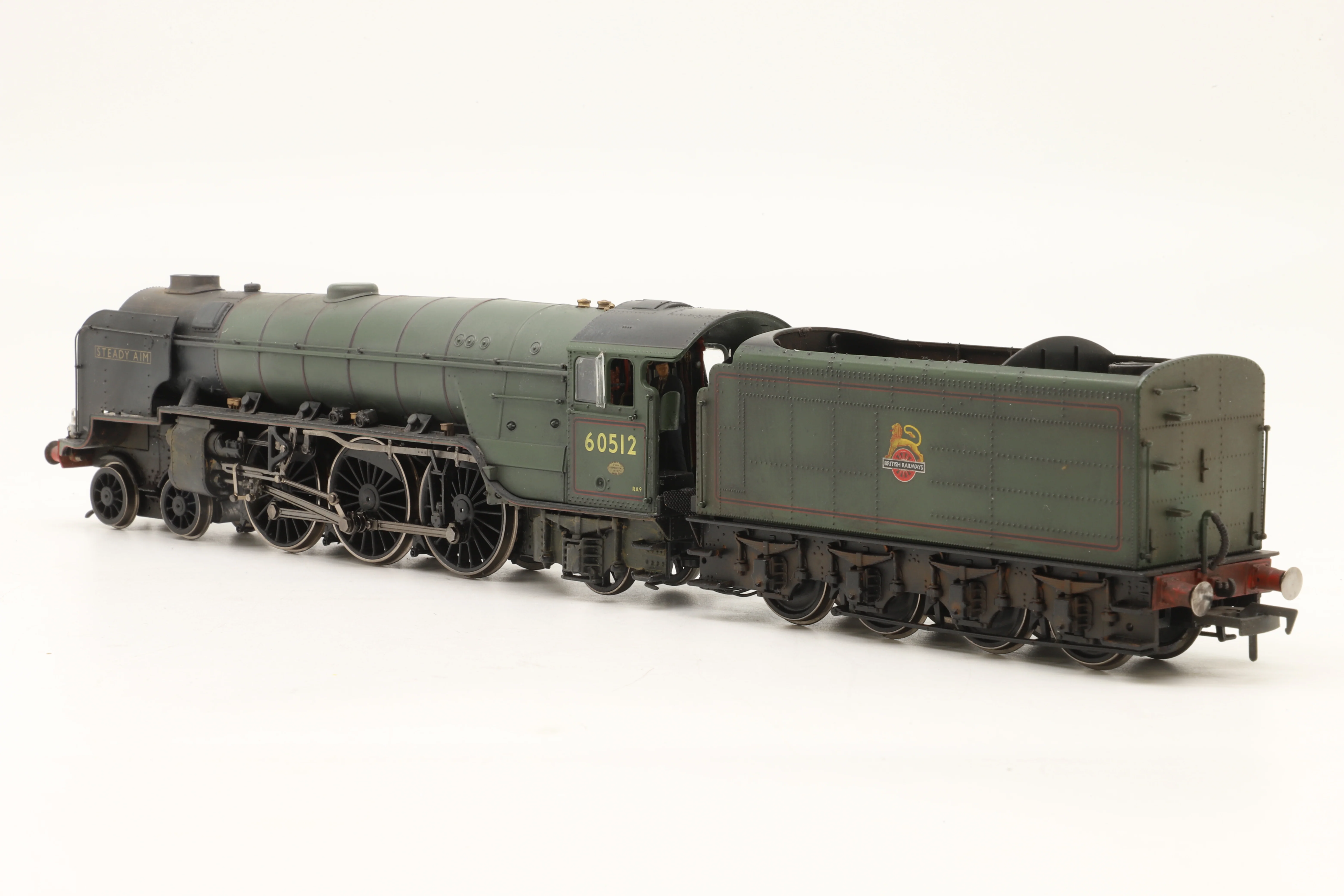 Hornby OO R3834 Thompson Class A2/3 60512 'Steady Aim' in Lined BR Green w/ Early Crests – Weathered - Image 5