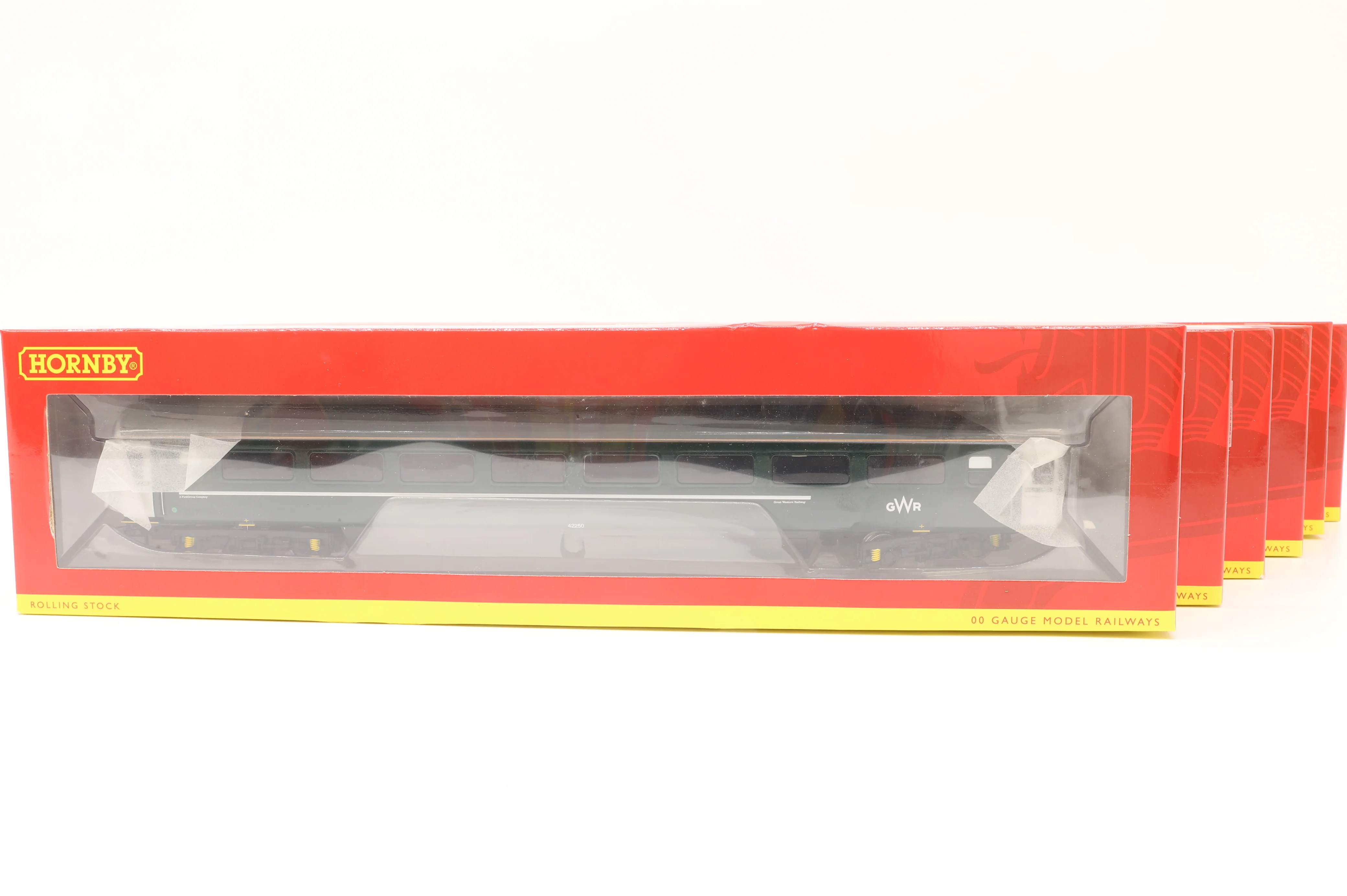 Hornby OO Rake Of 6 Mk3 Coaches GWR Inc. R4781C, R4815A, R4781D, R4779A, R4781E & R4781B