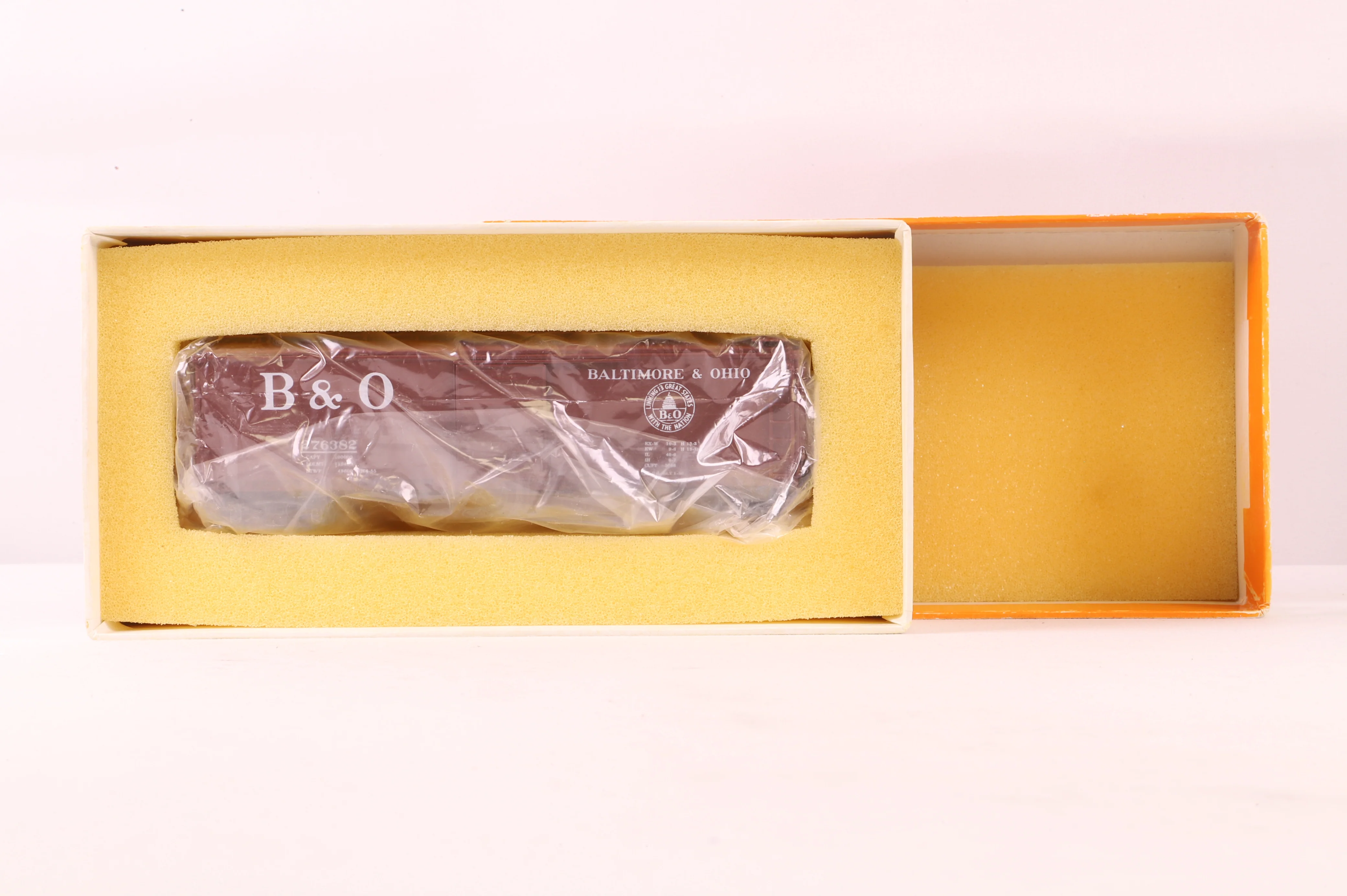 Iron Horse Models HO Brass #16032.1  M-26 Box Car No.275382 Baltimore & Ohio. - Image 2