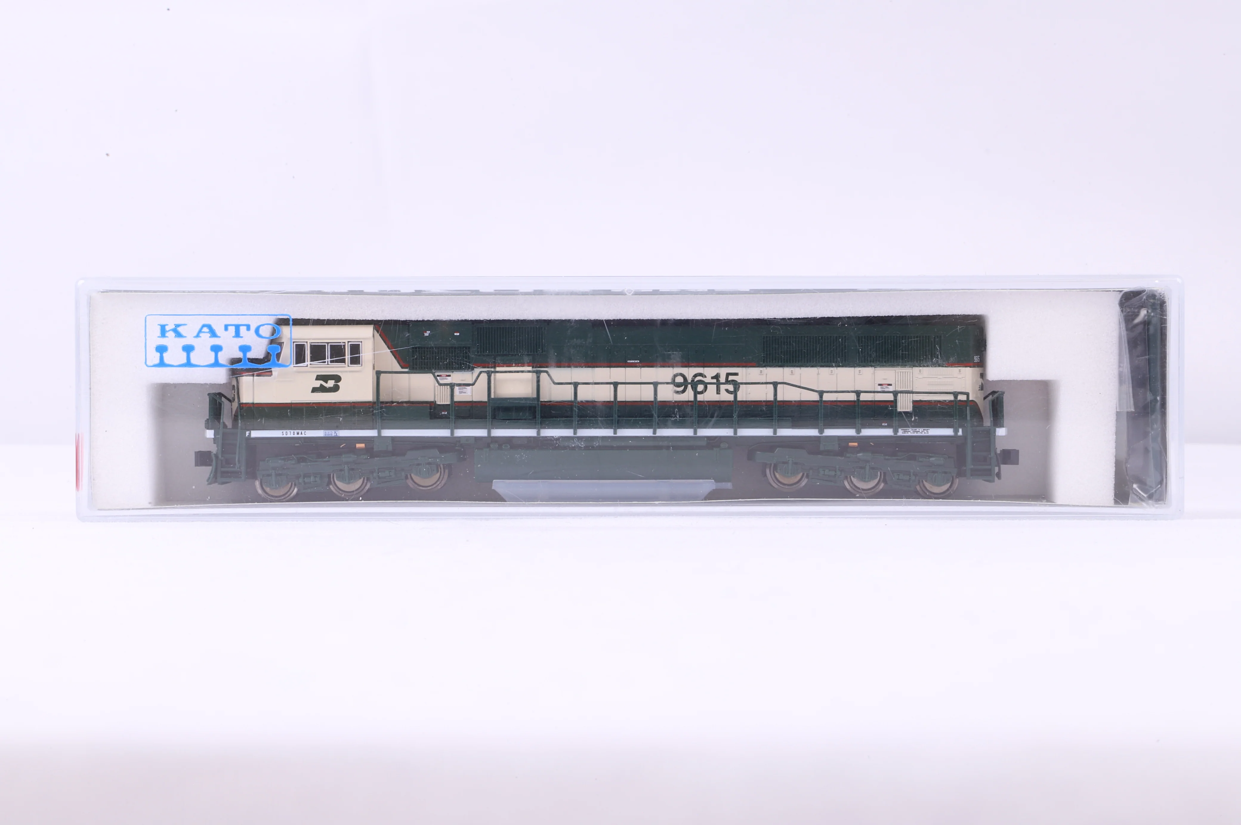 Kato N 176-6502 EMD SD70MAC BN '9615'