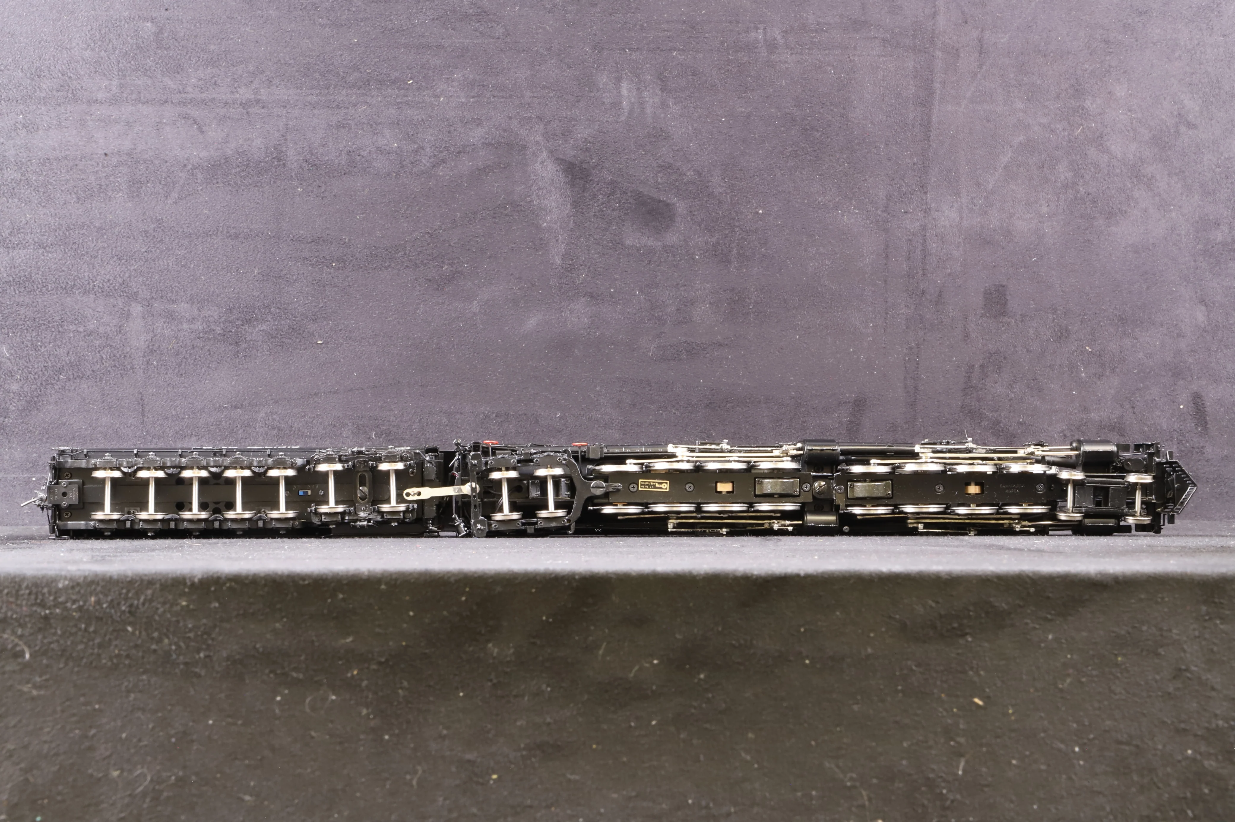 Key Imports HO Brass 4000 UP Big Boy 4-8-8-4 '4002' Steam Locomotive - Image 3