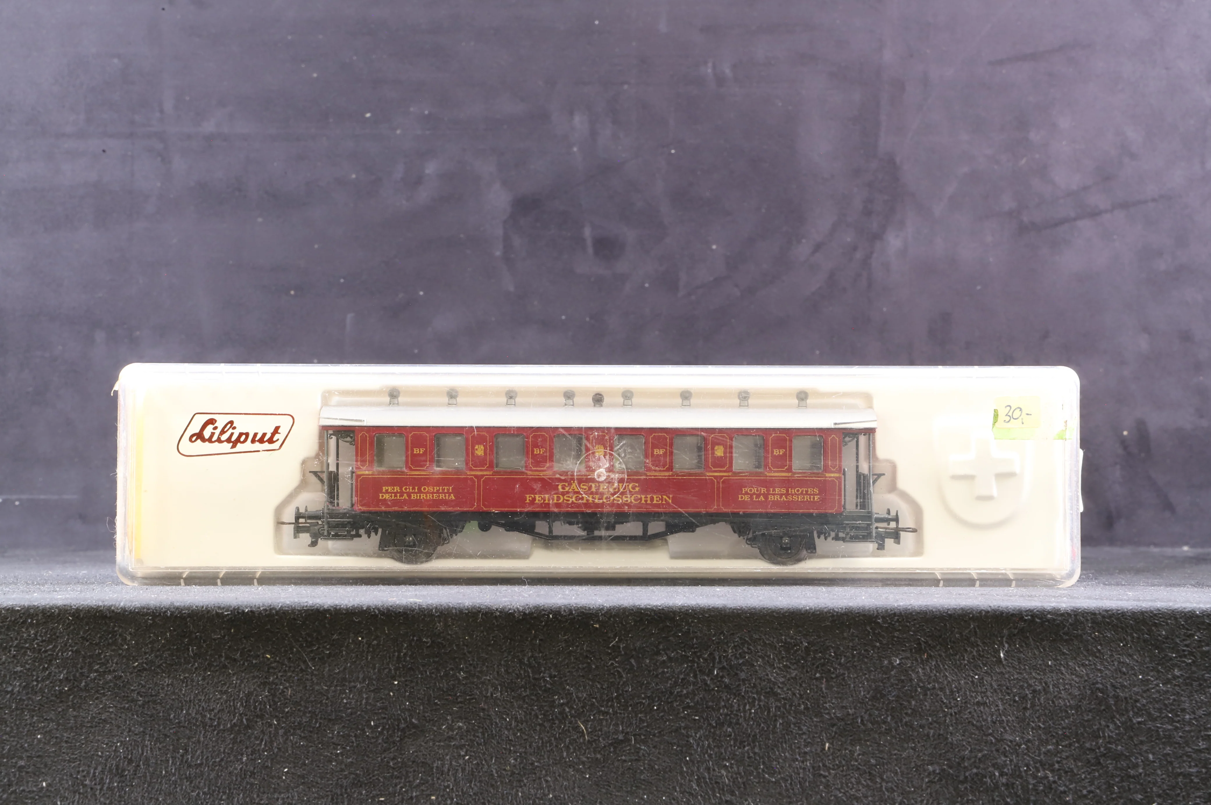 Liliput HO Rake Of 3 GASTEZUG FELDSCHLOSSCHEN Coaches - Image 3