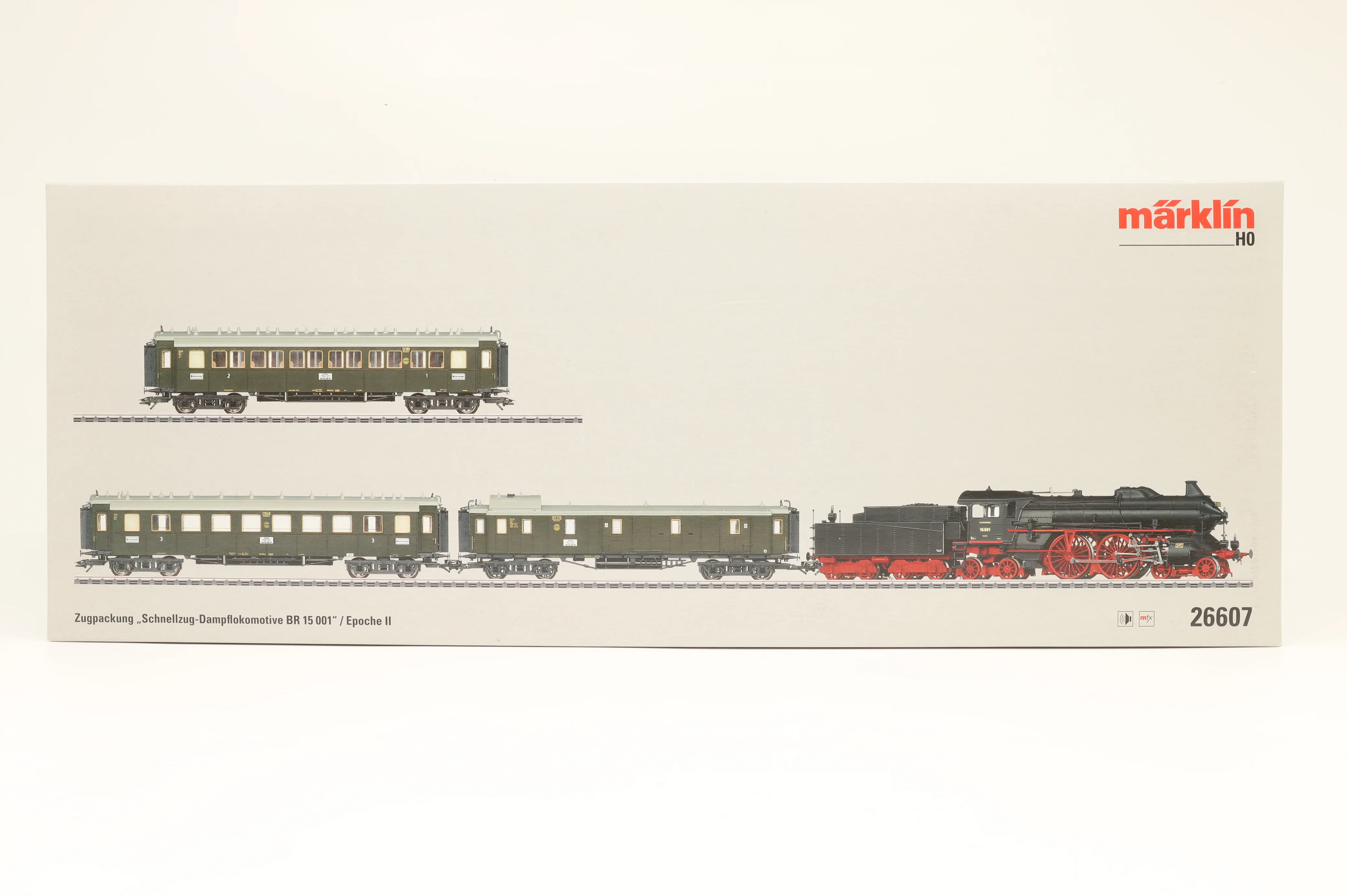 Marklin HO 26607 Class 15 001 Steam Express Locomotive Train Set, 3-Rail, MFX Sound - Image 2