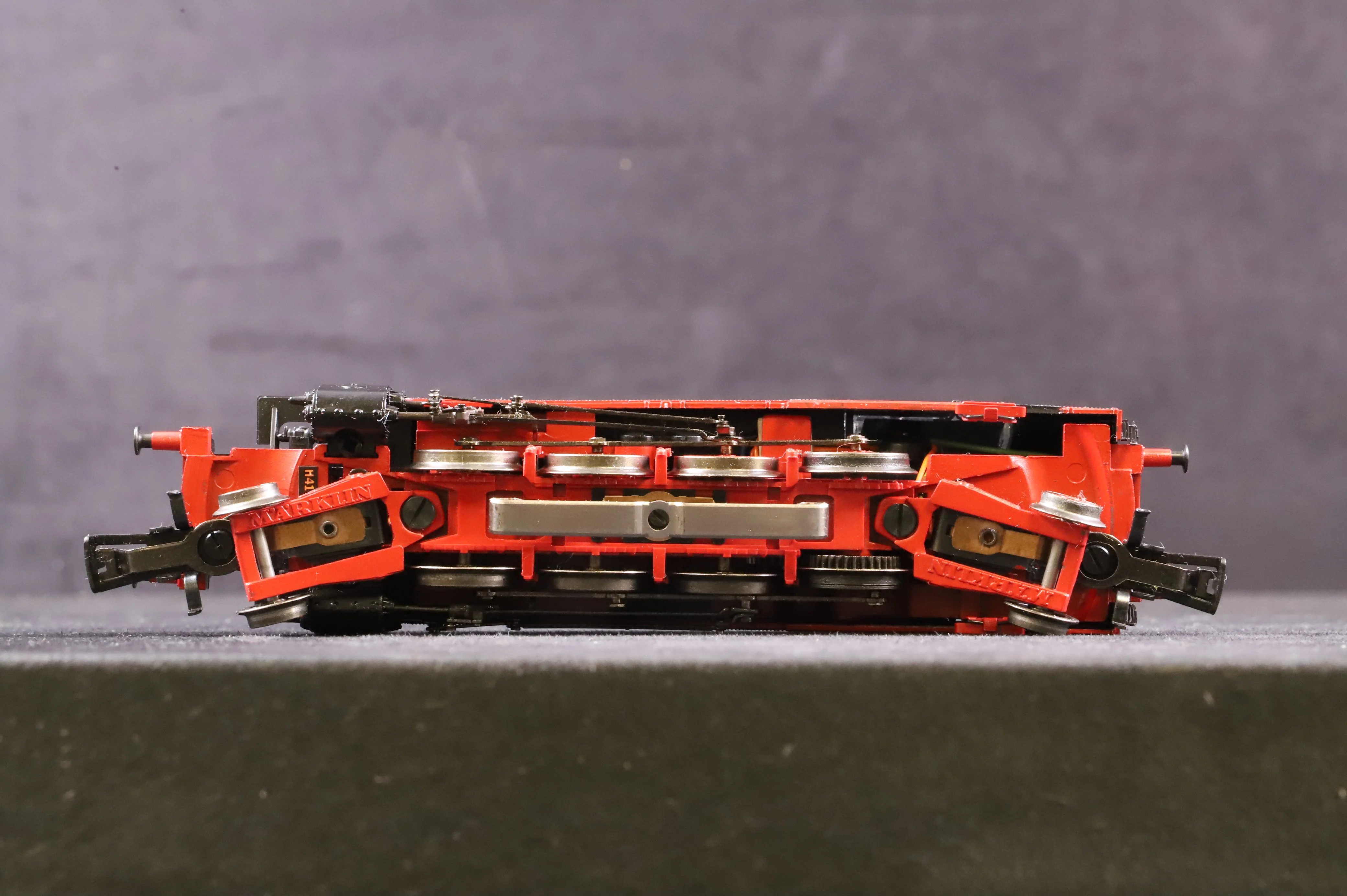 Marklin HO 33961 BR 86 86217 in DB Black/Red - Image 4