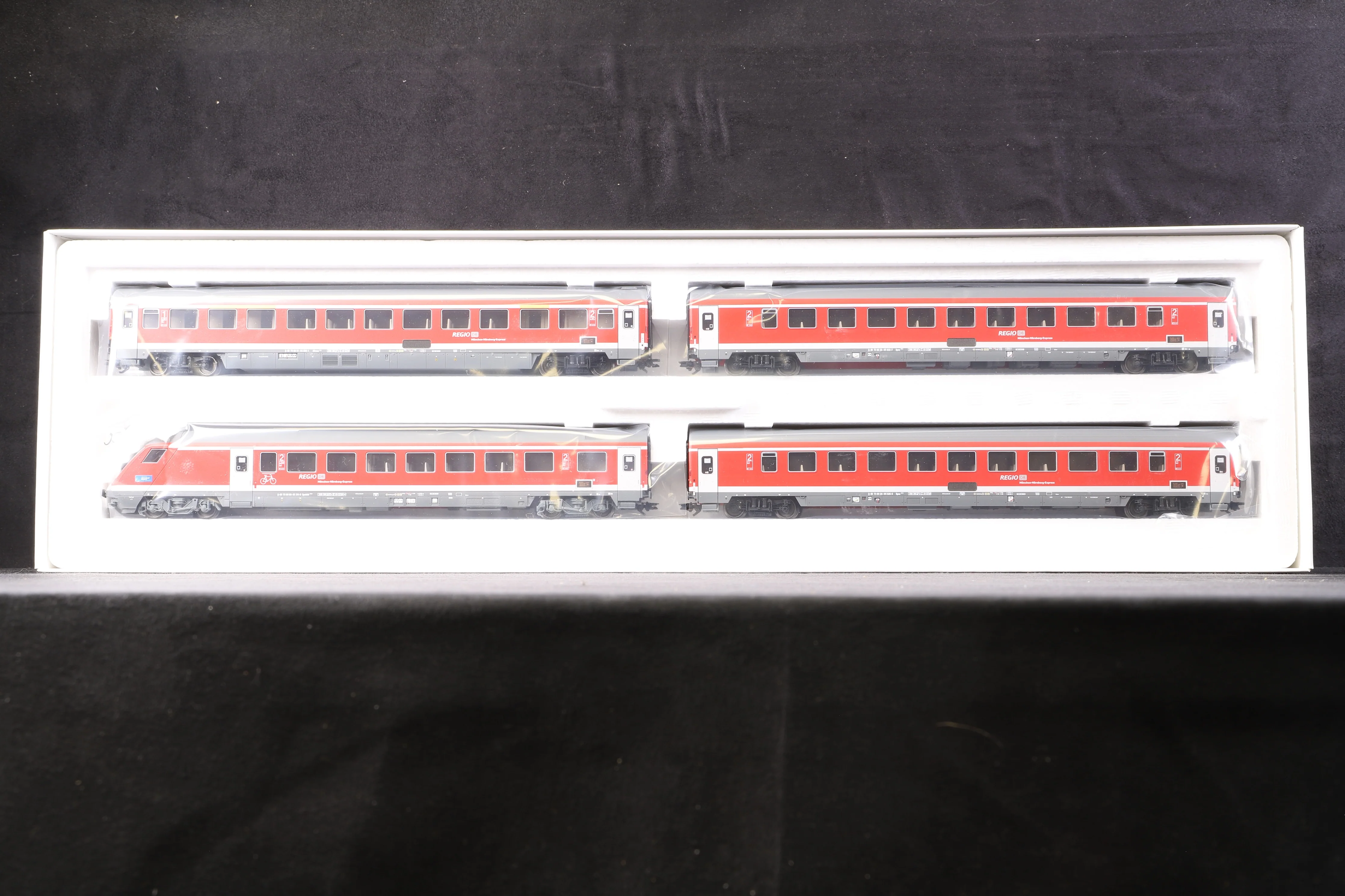 Marklin HO 42988 & 42989 Munich-Nuremberg 6 Car Express, MFX Sound - Image 2