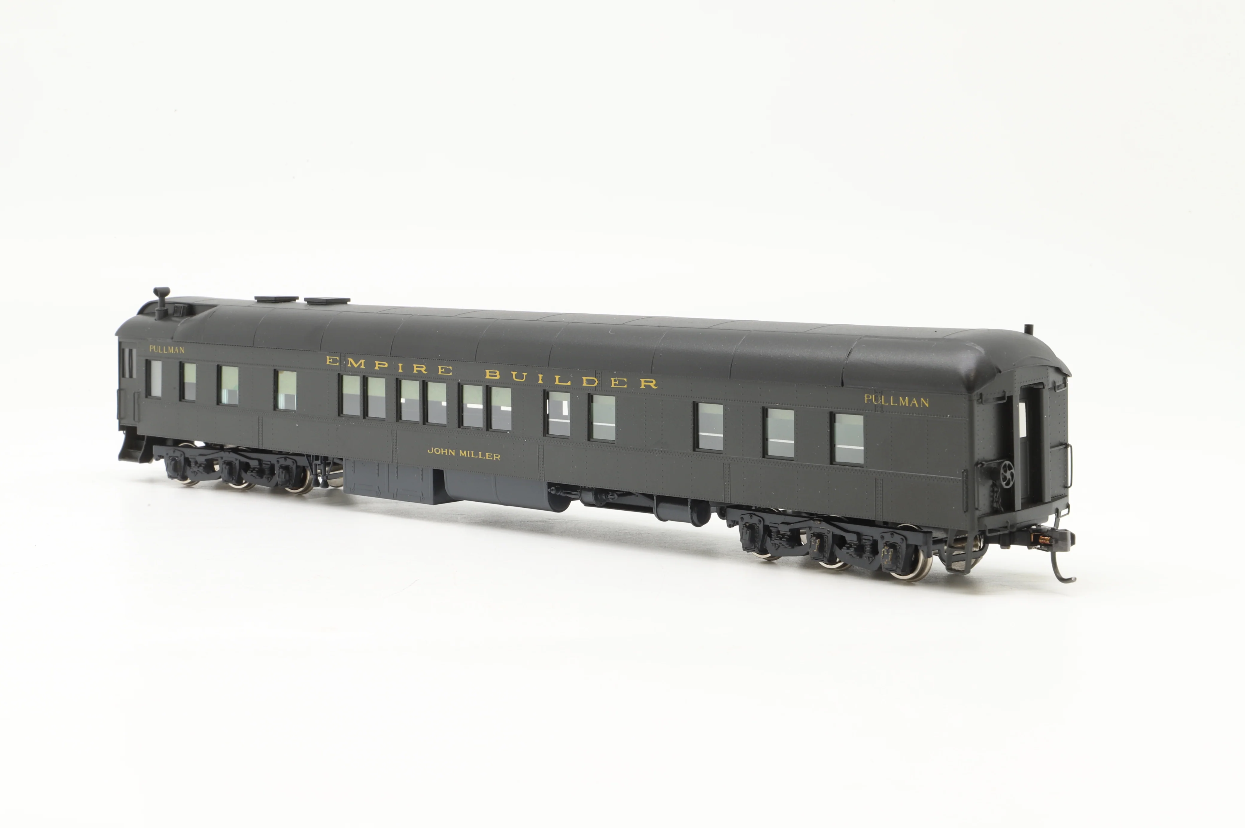 Oriental Limited HO Brass 1012-1014 Sleeper Coach - Image 3