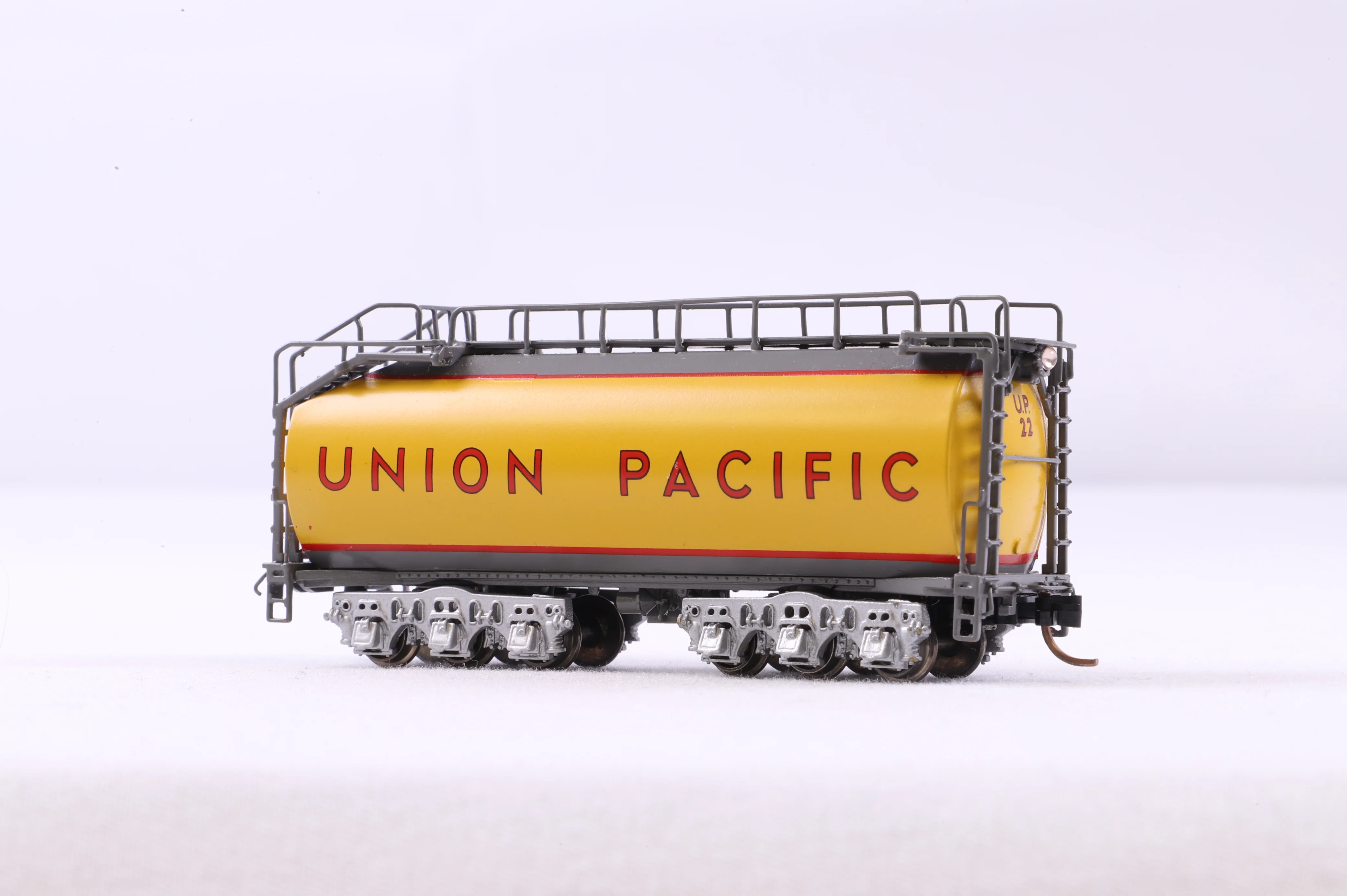 Overland Models 2909.1 Union Pacific 3-Unit Gas Turbine '22' - Image 7