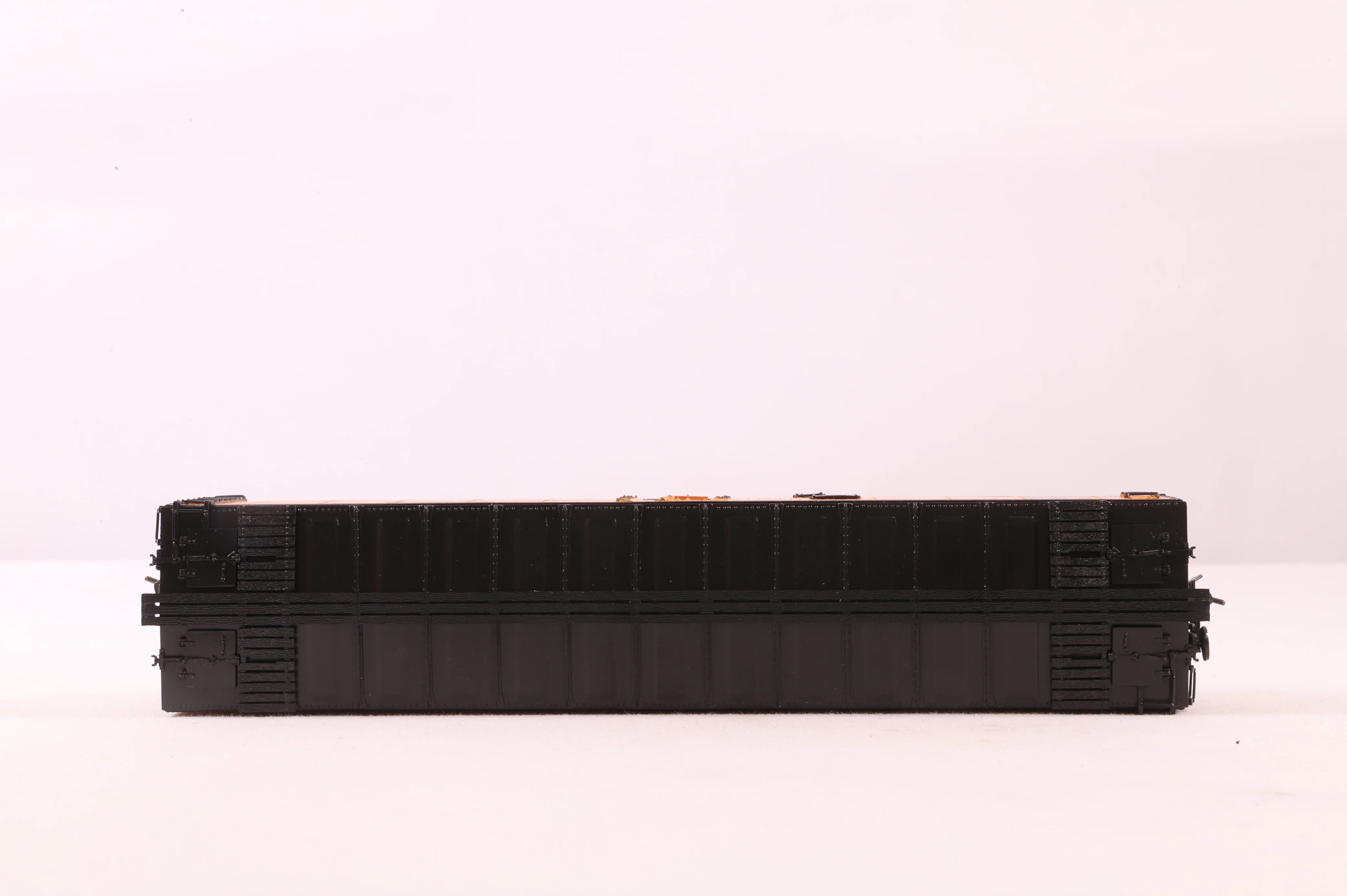 Overland Models HO Brass 3283 50' Ice Bunker Refrig. Car No.37343 in Santa Fe Livery - Image 3