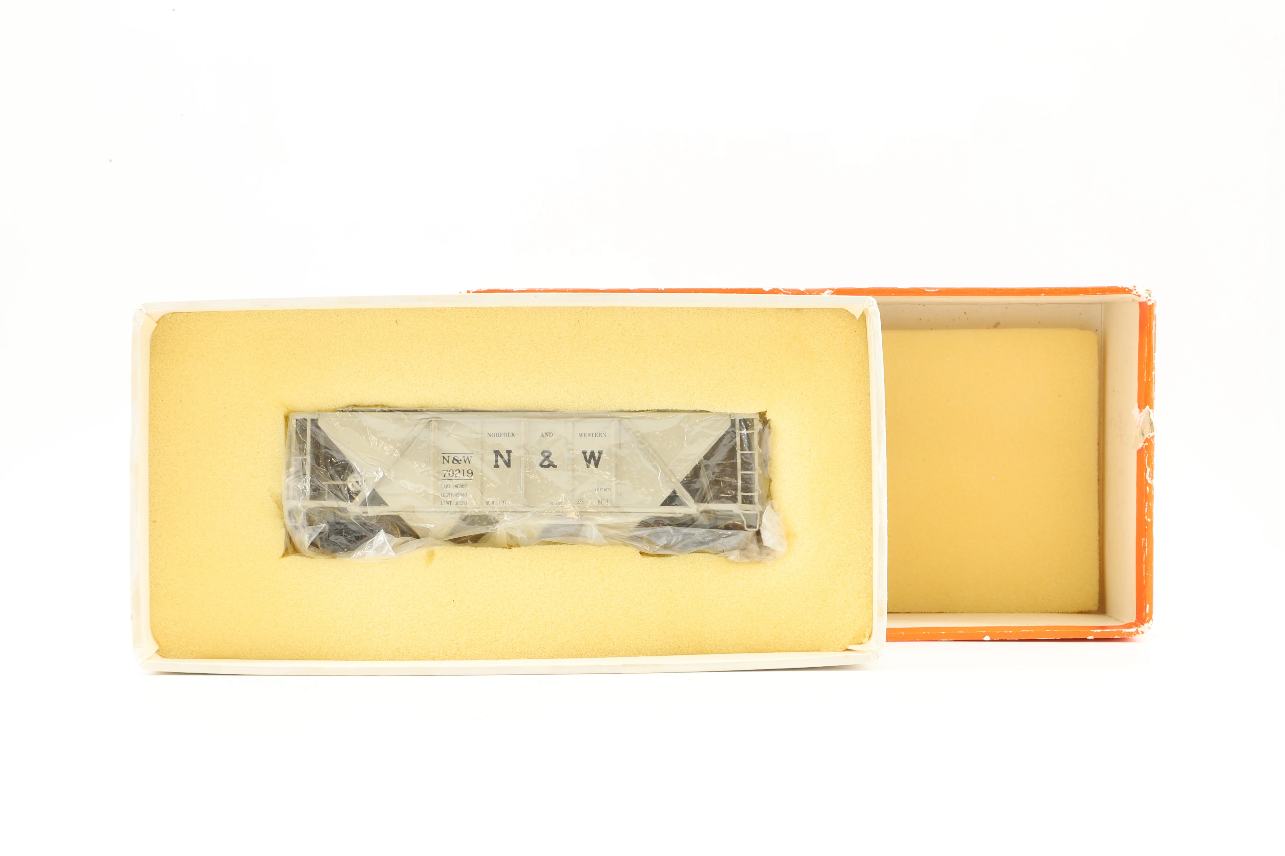 Precision Scale Co HO Brass 15892 Hopper Covered N&W 70 Ton Hopper '70219' - Image 5