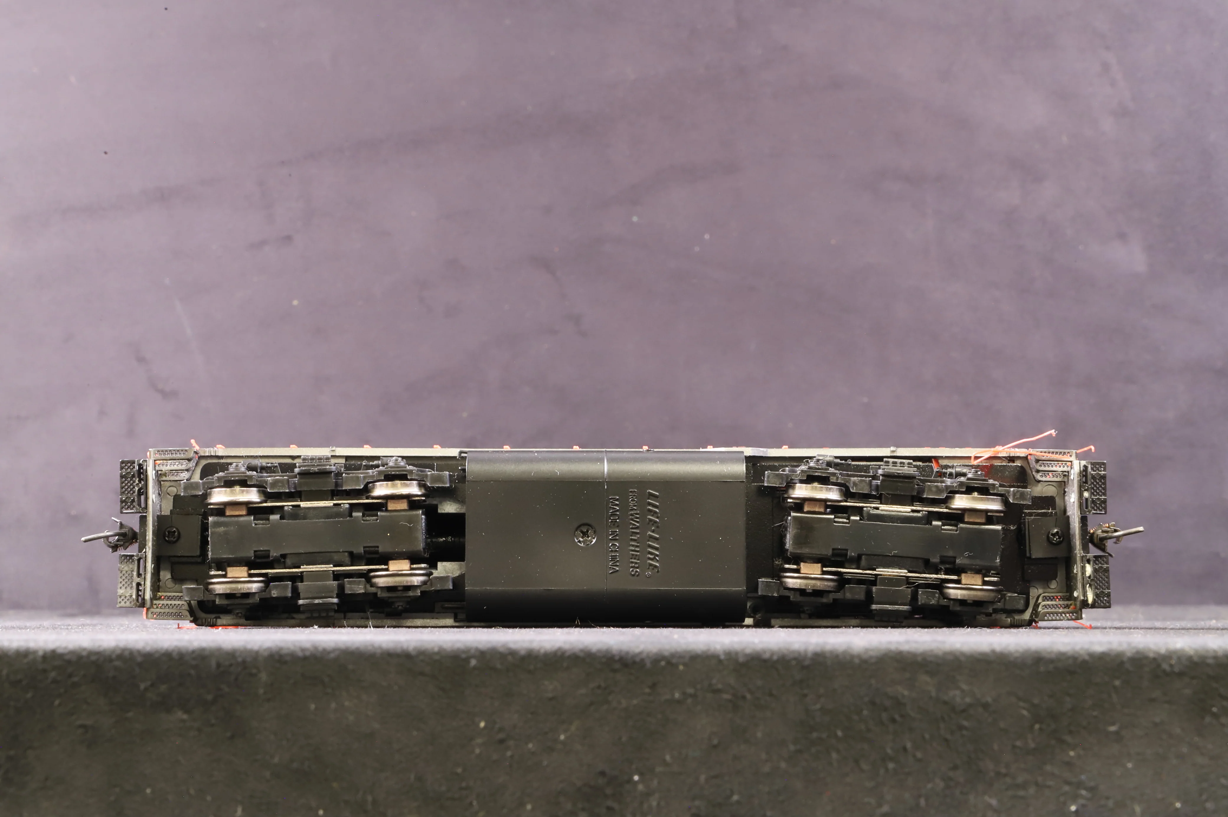 Proto 2000 Series HO GP30 High Hood Diesel Locomotive DCC Sound - Image 3