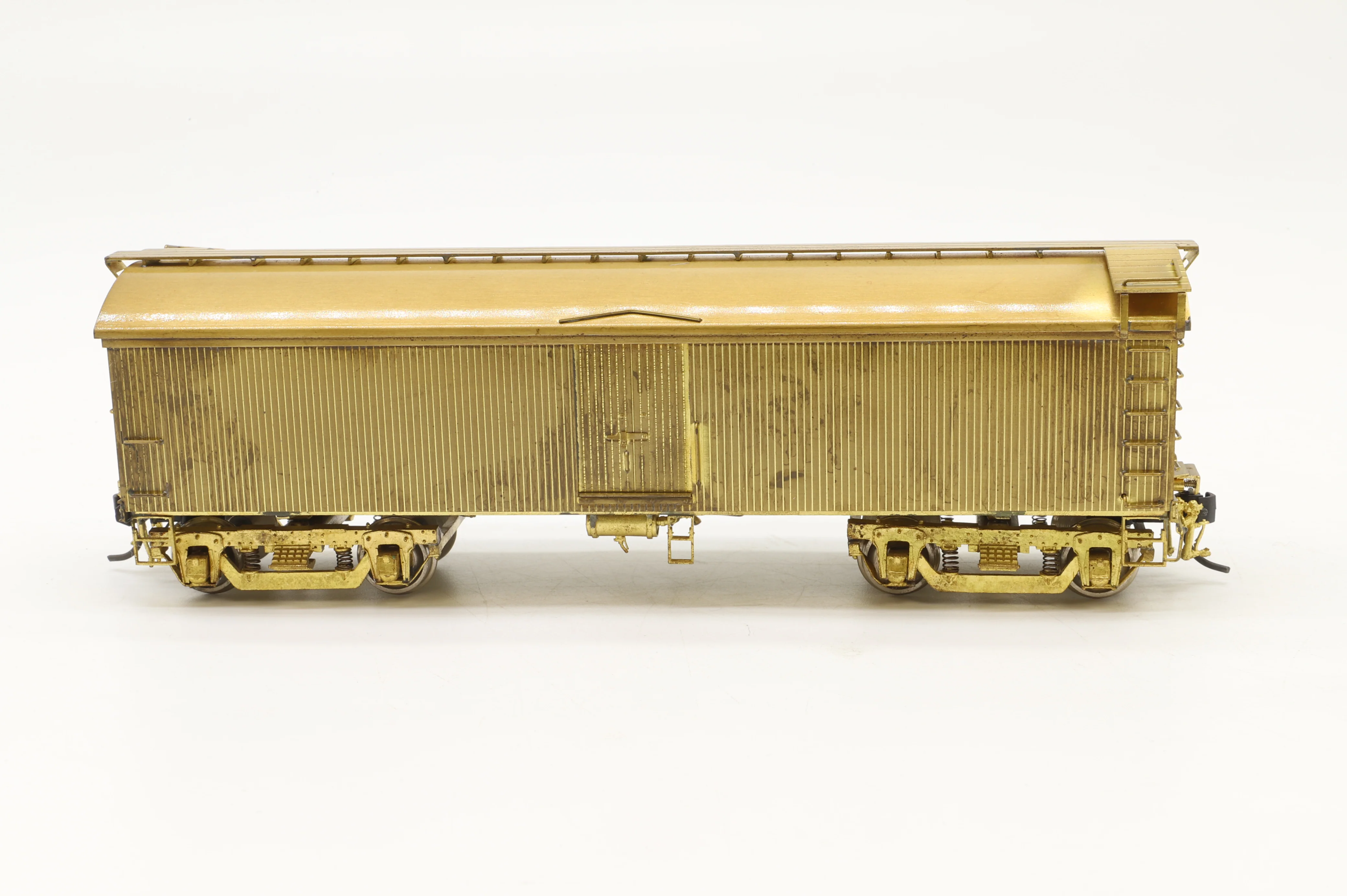 Rail Works Ltd/Woosung Brass Models HO Brass Lackawanna 42' Wood Milk Car, Ctr. roof walk, no hatches, Plain Brass - Image 4