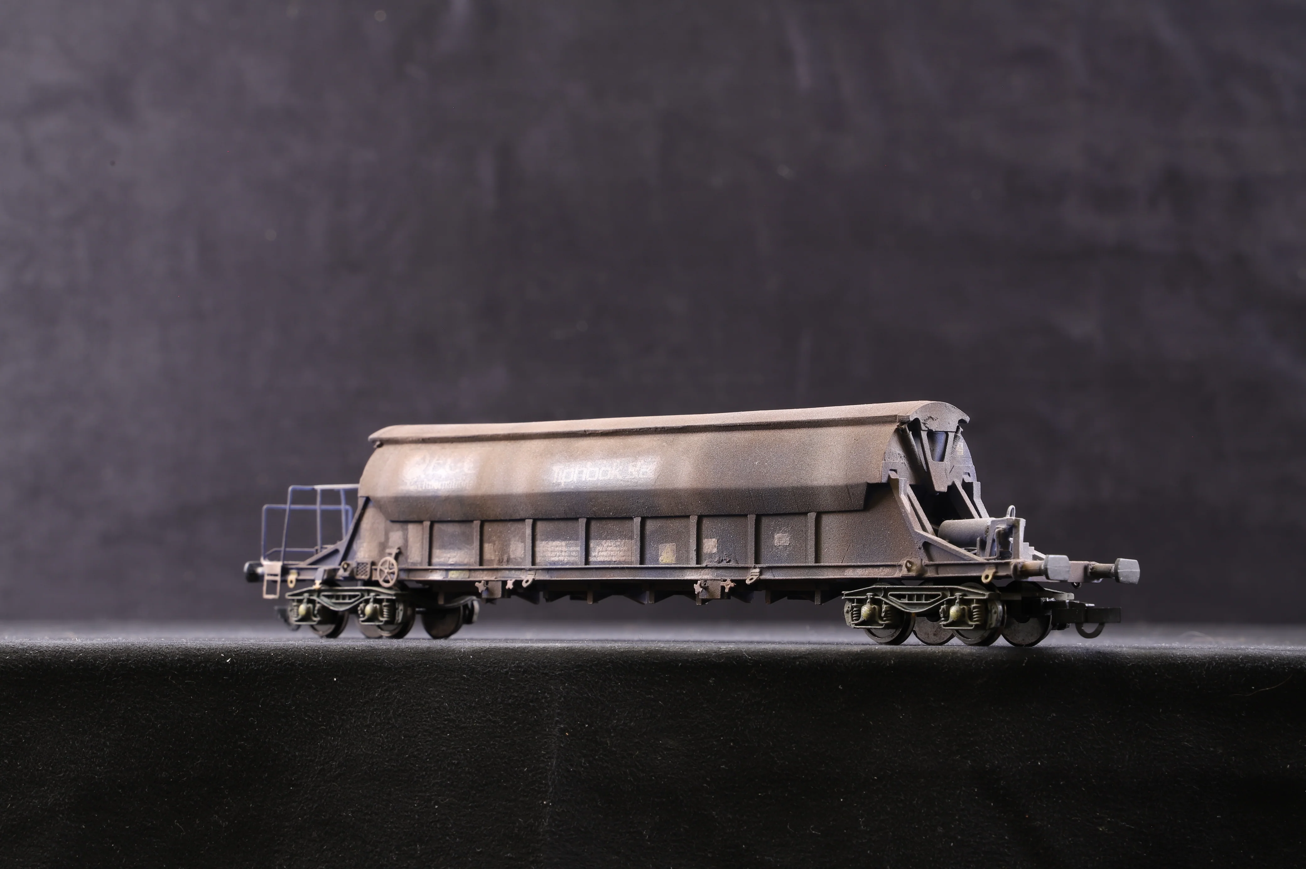 Rake Of 4 OO PBA China Clay Weathered Wagons - Image 2