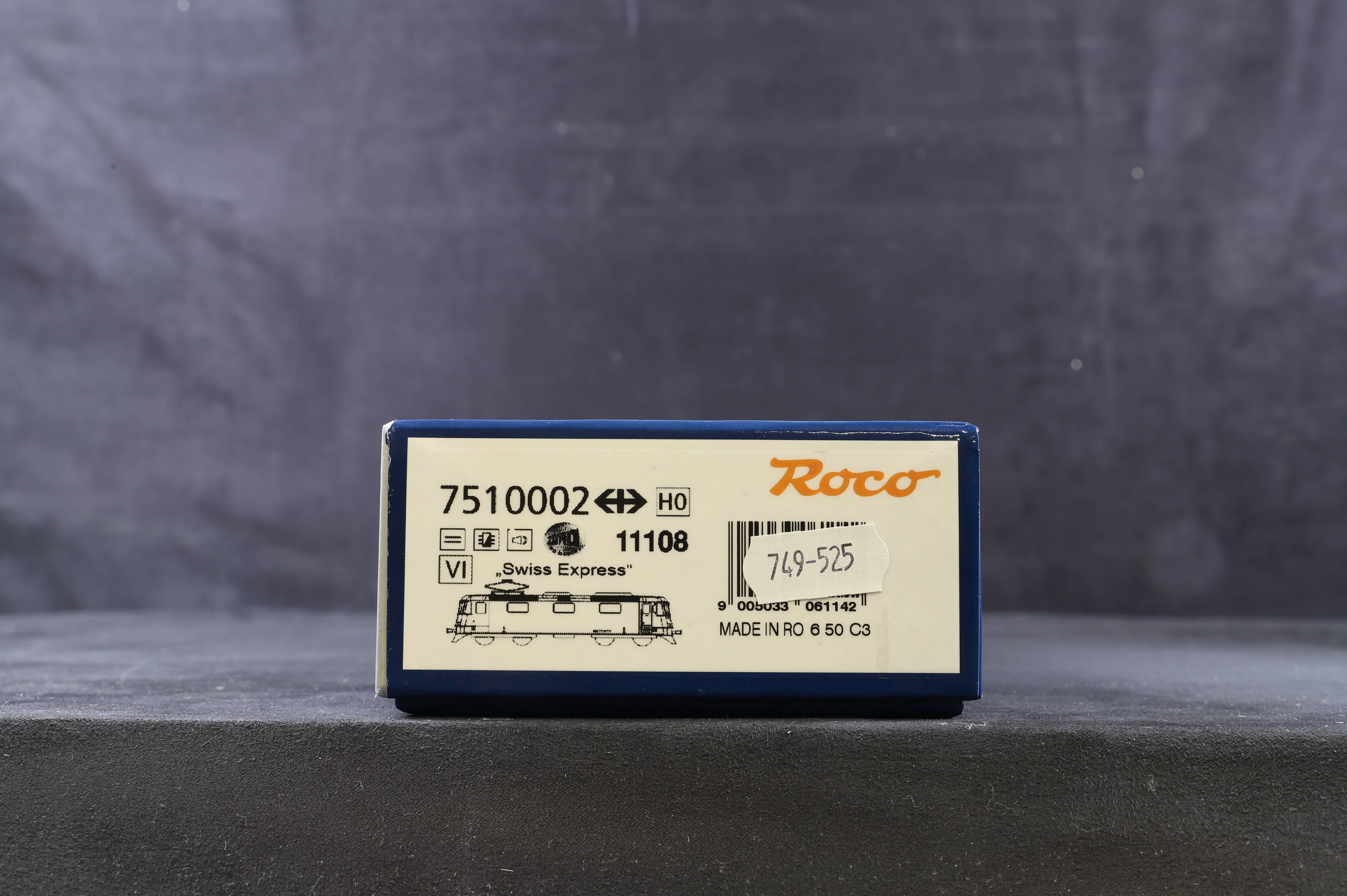 Roco HO 7510002 Electric Locomotive Re 4/4 11108, DCC Sound - Image 3